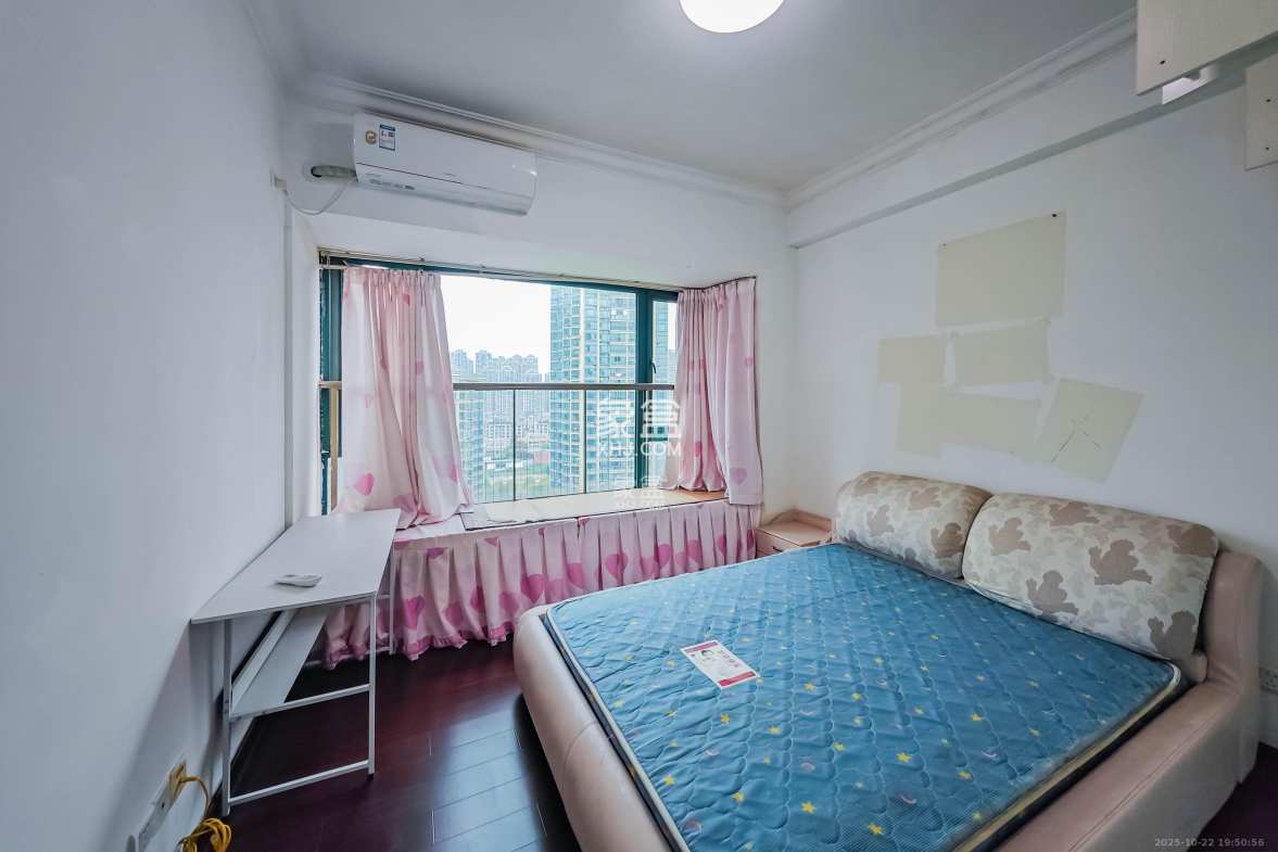 恒大绿洲 3室2厅2卫 108.0万 恒大绿洲 3室2厅2卫 108.0万其他