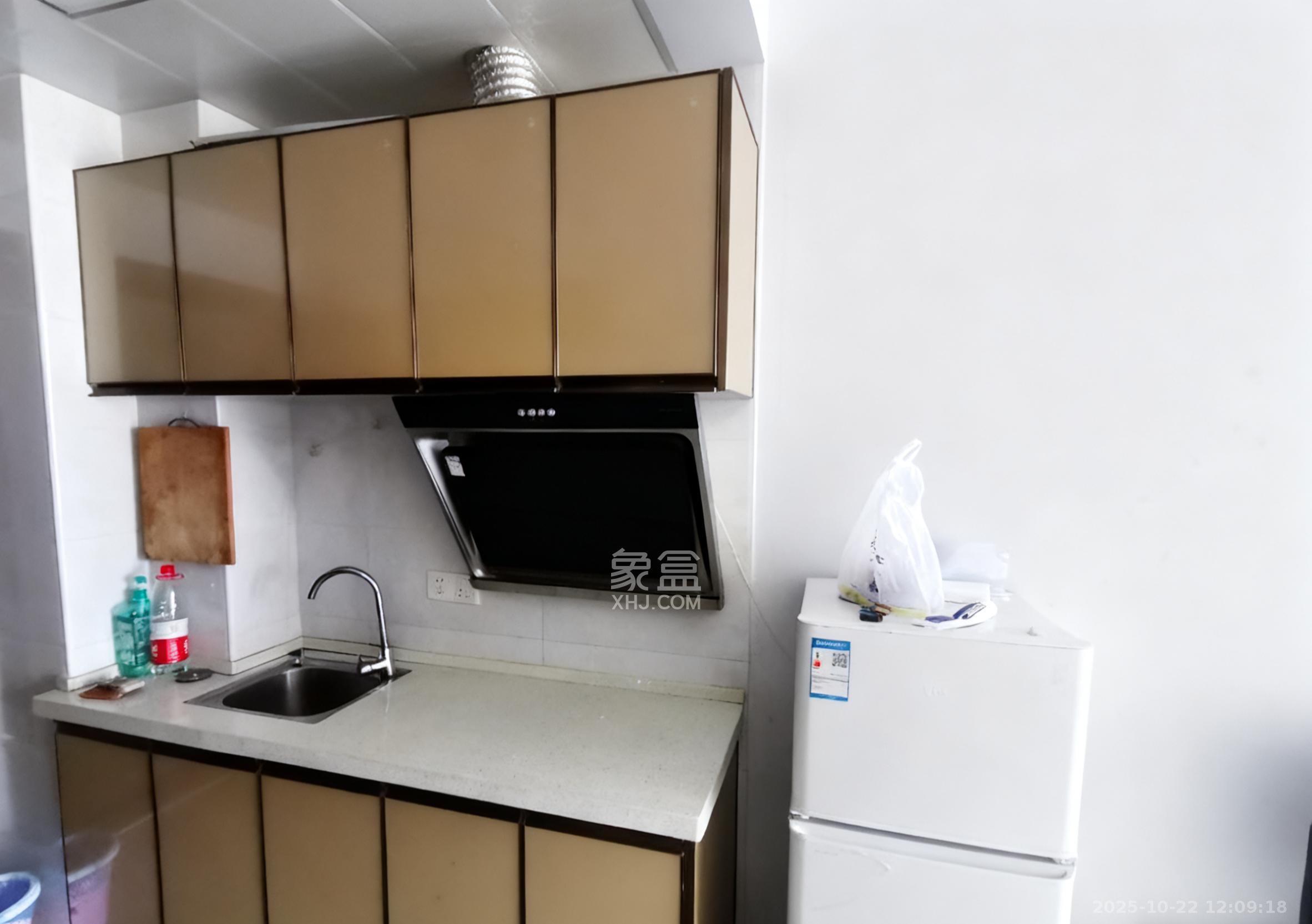 奥克斯缔壹城  1室1厅1卫    1500.0元/月室内图