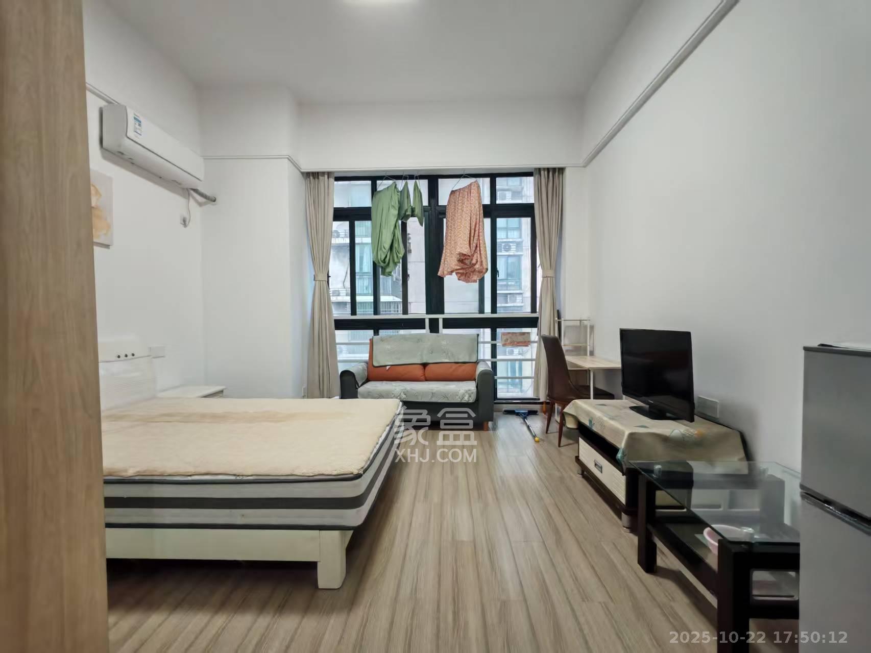 浏阳河畔家园  1室1厅1卫    1400.0元/月室内图