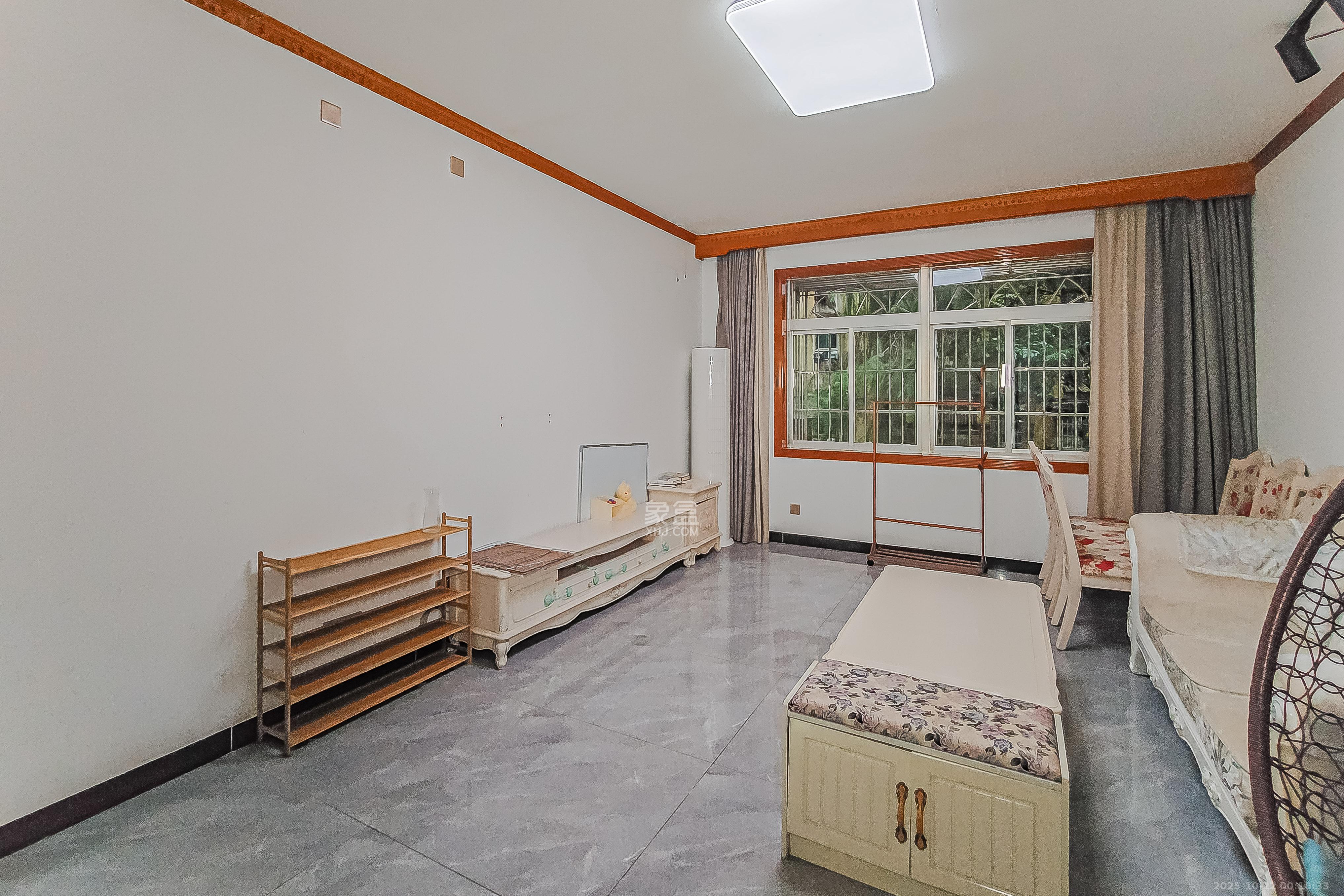 化工设计院  3室2厅1卫    80.0万