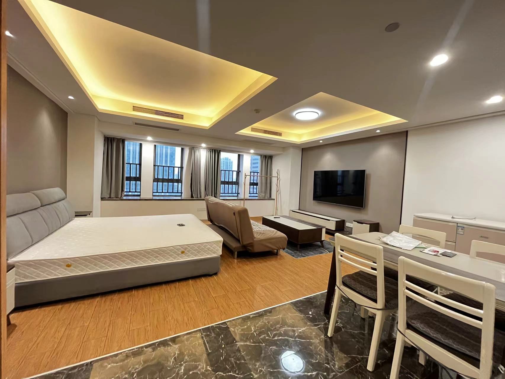 海航豪庭南苑  1室1厅1卫    2800.0元/月 海航豪庭南苑  1室1厅1卫    2800.0元/月室内图