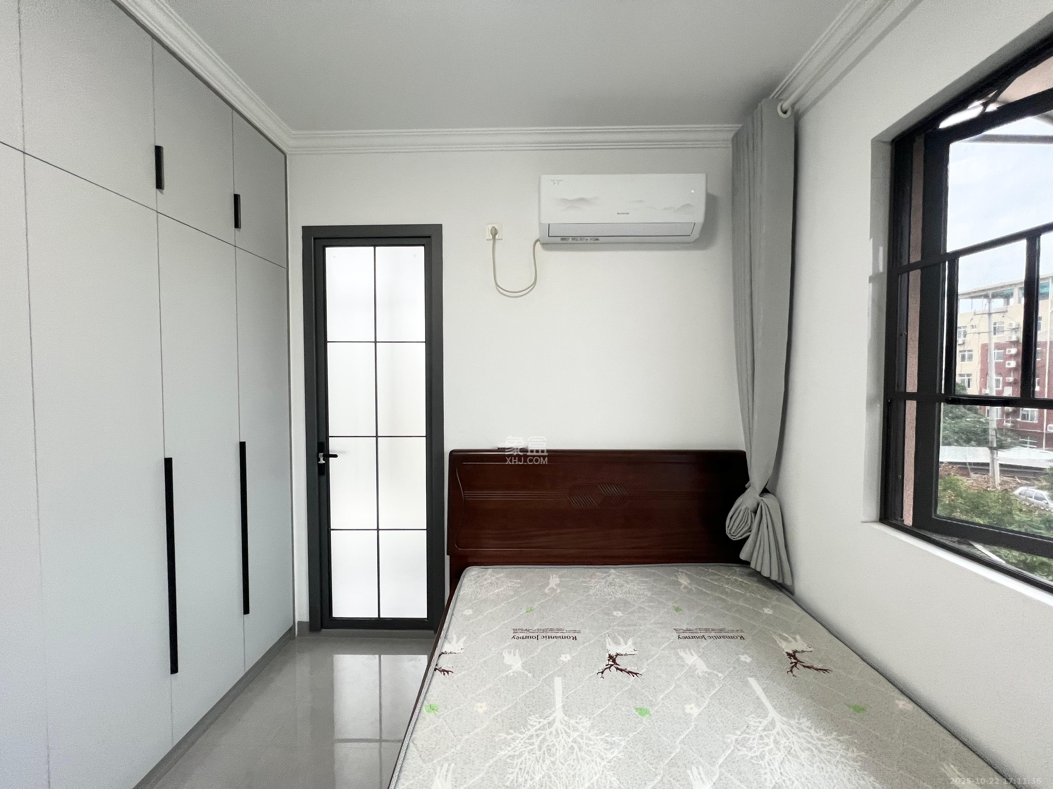 金塘家园  2室2厅1卫    2300.0元/月室内图