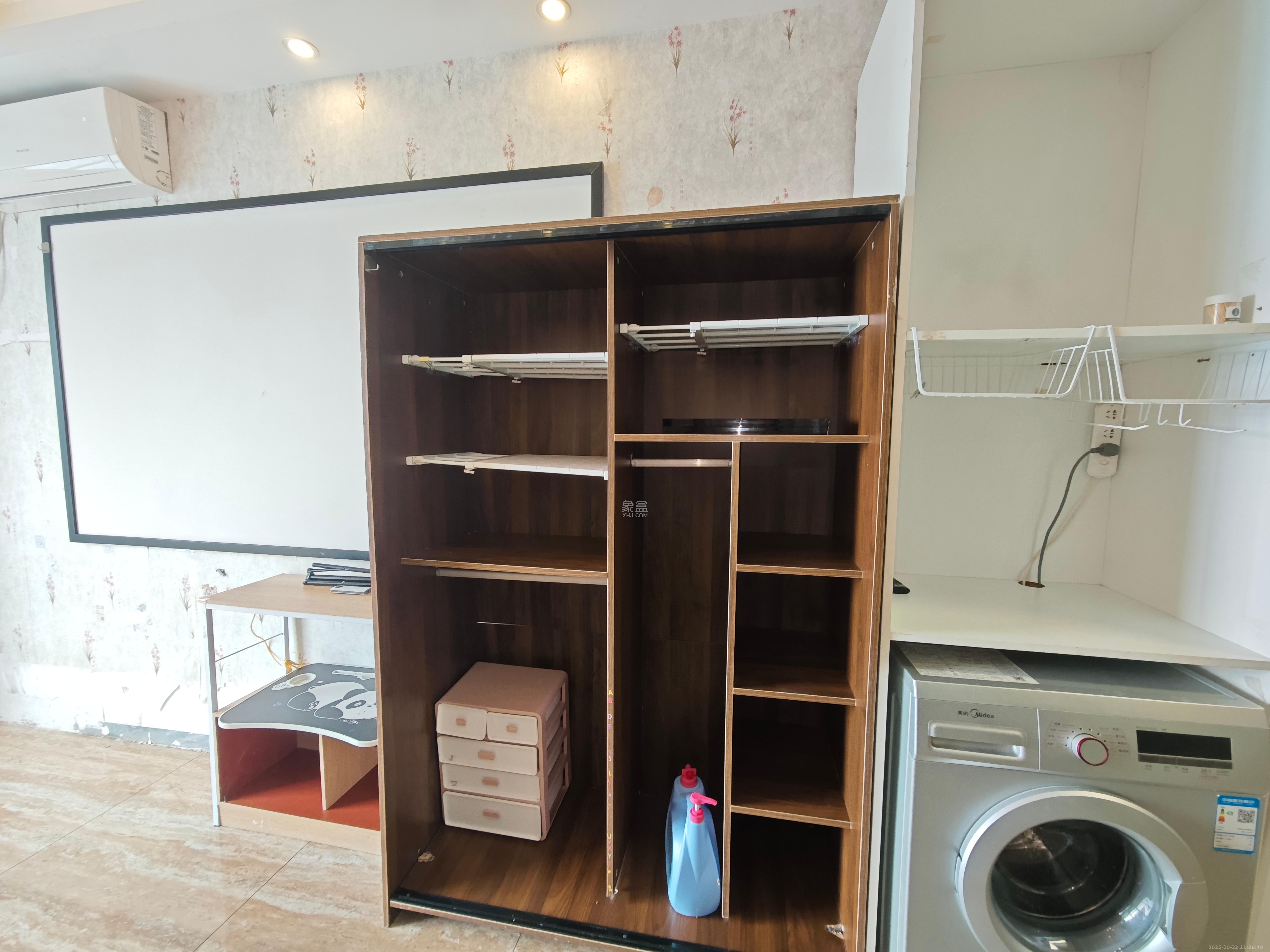 金科时代中心  1室1厅1卫    1000.0元/月室内图