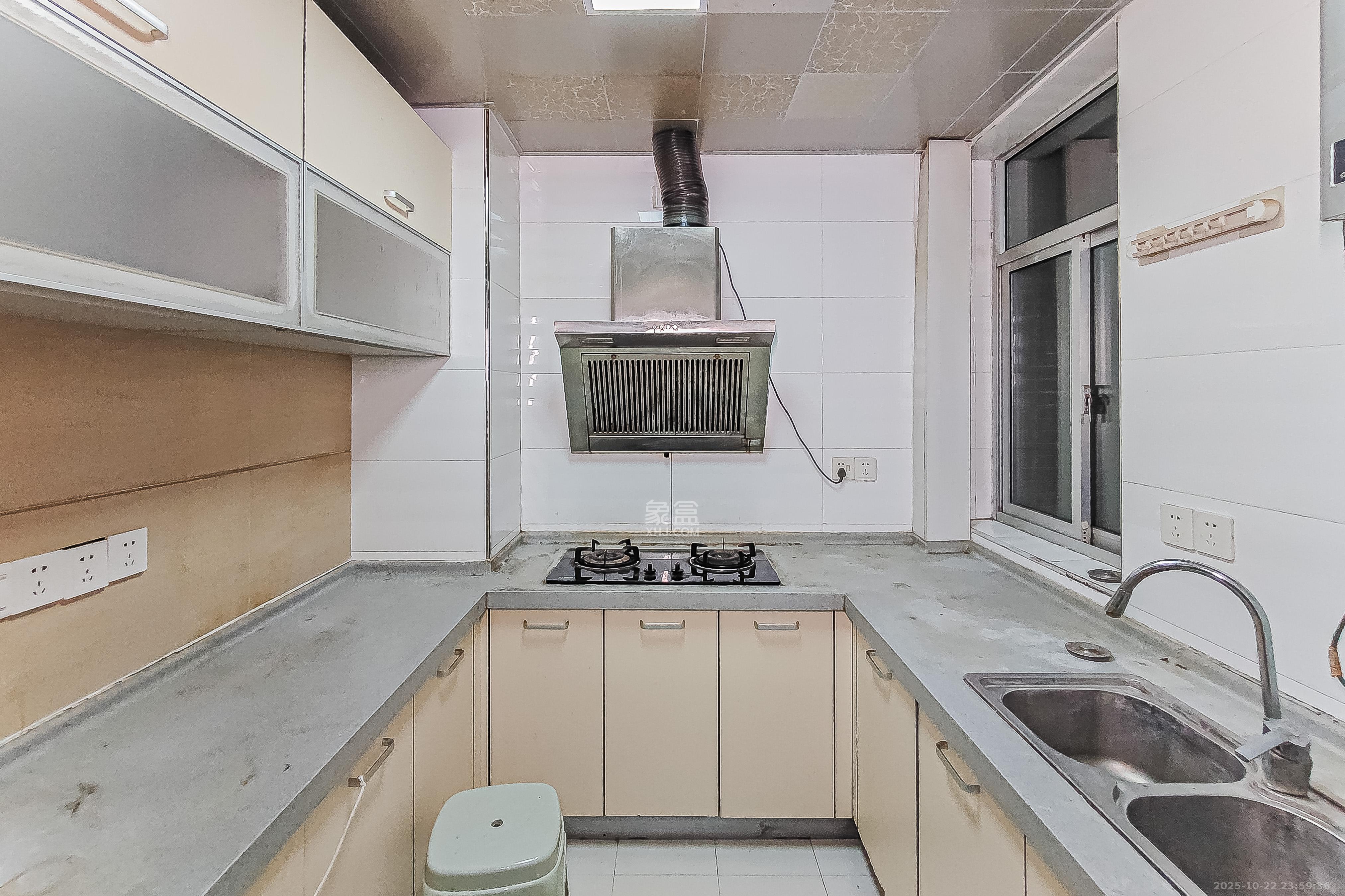 景泰雅苑（景江融城）  2室1厅1卫    66.8万厨房