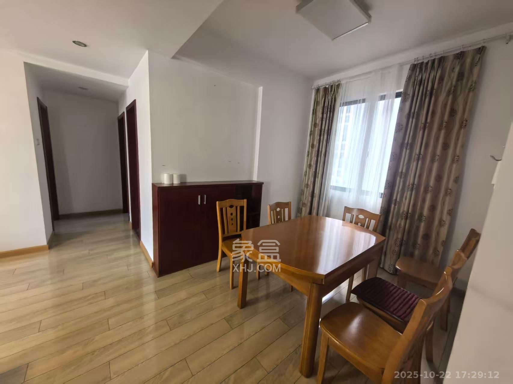 建发汇金国际  2室2厅1卫    3100.0元/月 建发汇金国际  2室2厅1卫    3100.0元/月室内图1