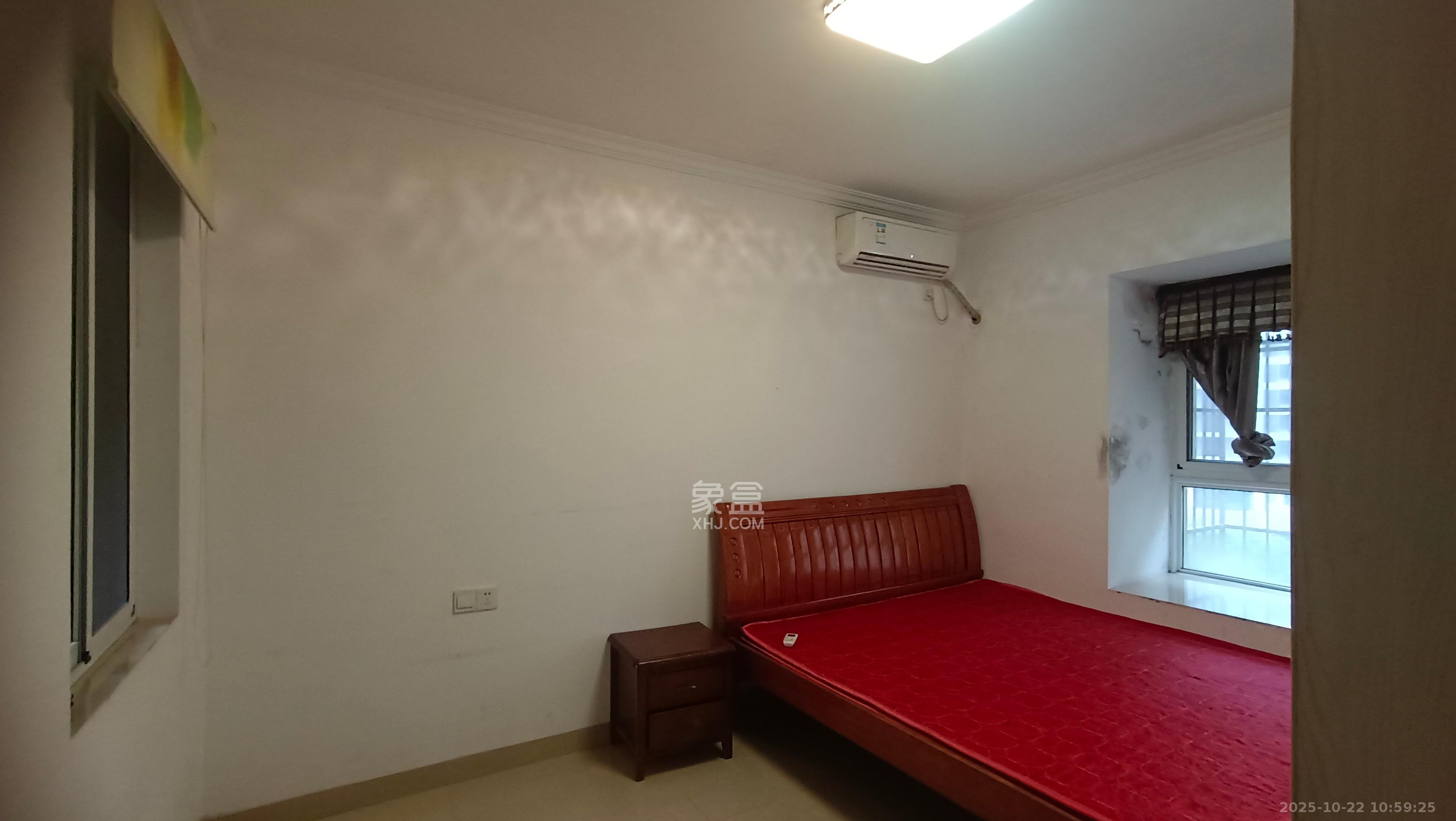 星城新宇月雅苑（月塘小区）  3室2厅2卫    2300.0元/月室内图