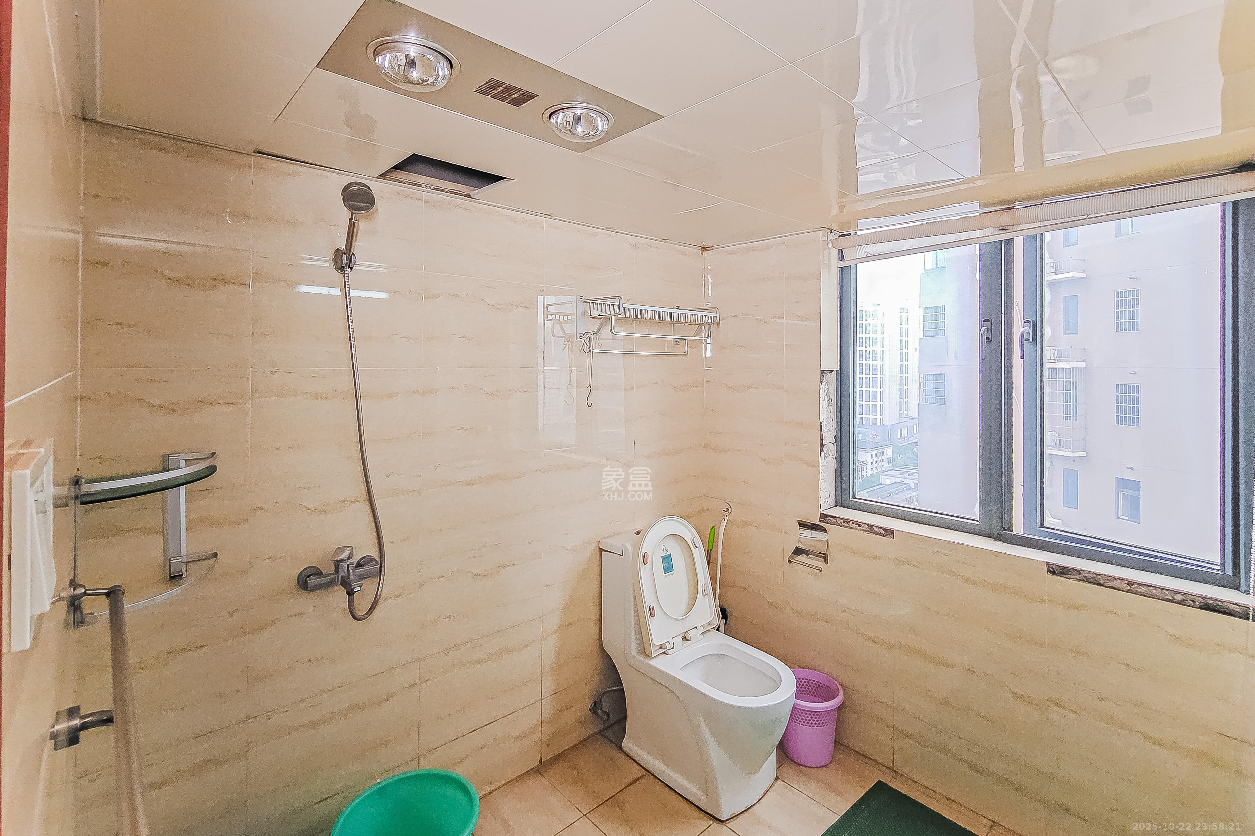 君庭金福苑  2室2厅1卫    88.0万卫生间