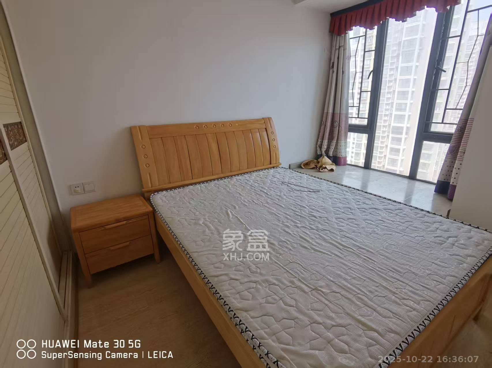 蓝山郡 4室2厅2卫 2400.0元/月 蓝山郡 4室2厅2卫 2400.0元/月室内图