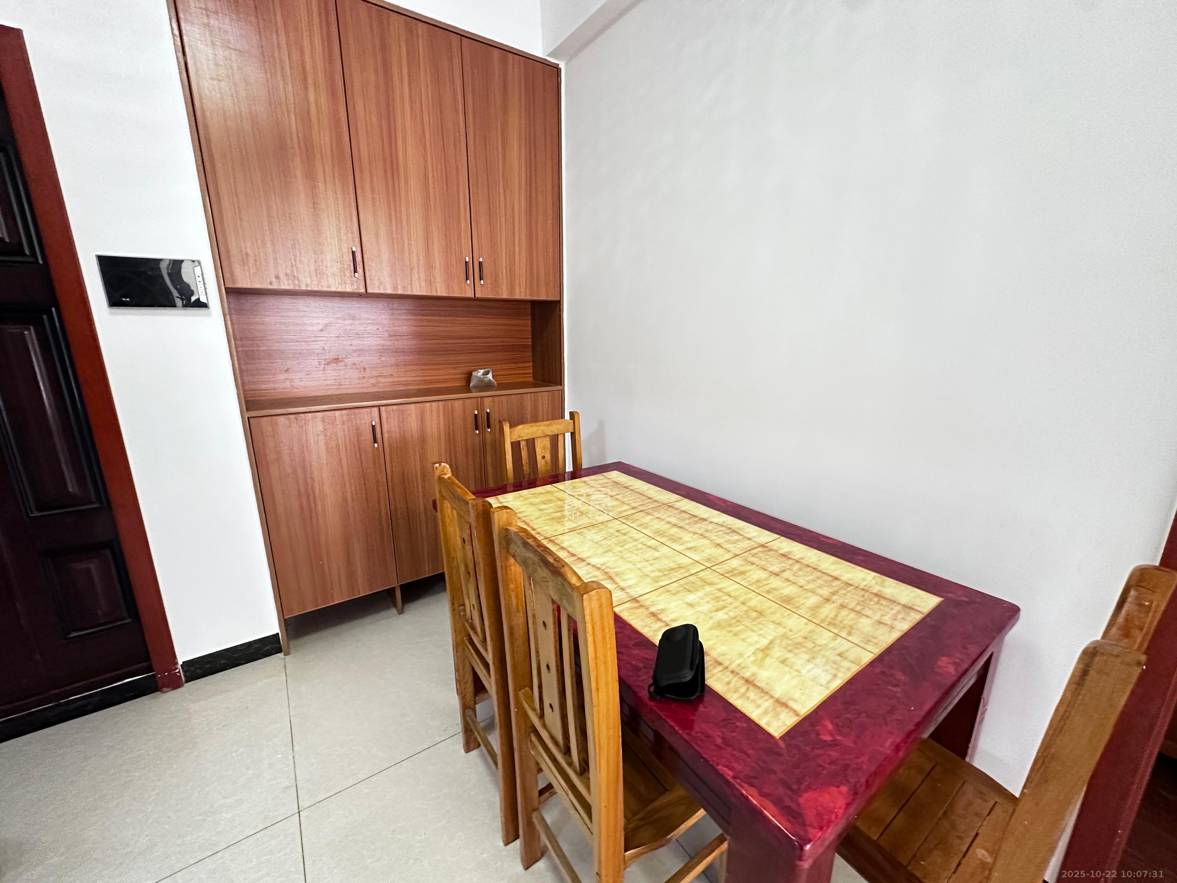 兴隆景苑  2室1厅1卫    1800.0元/月