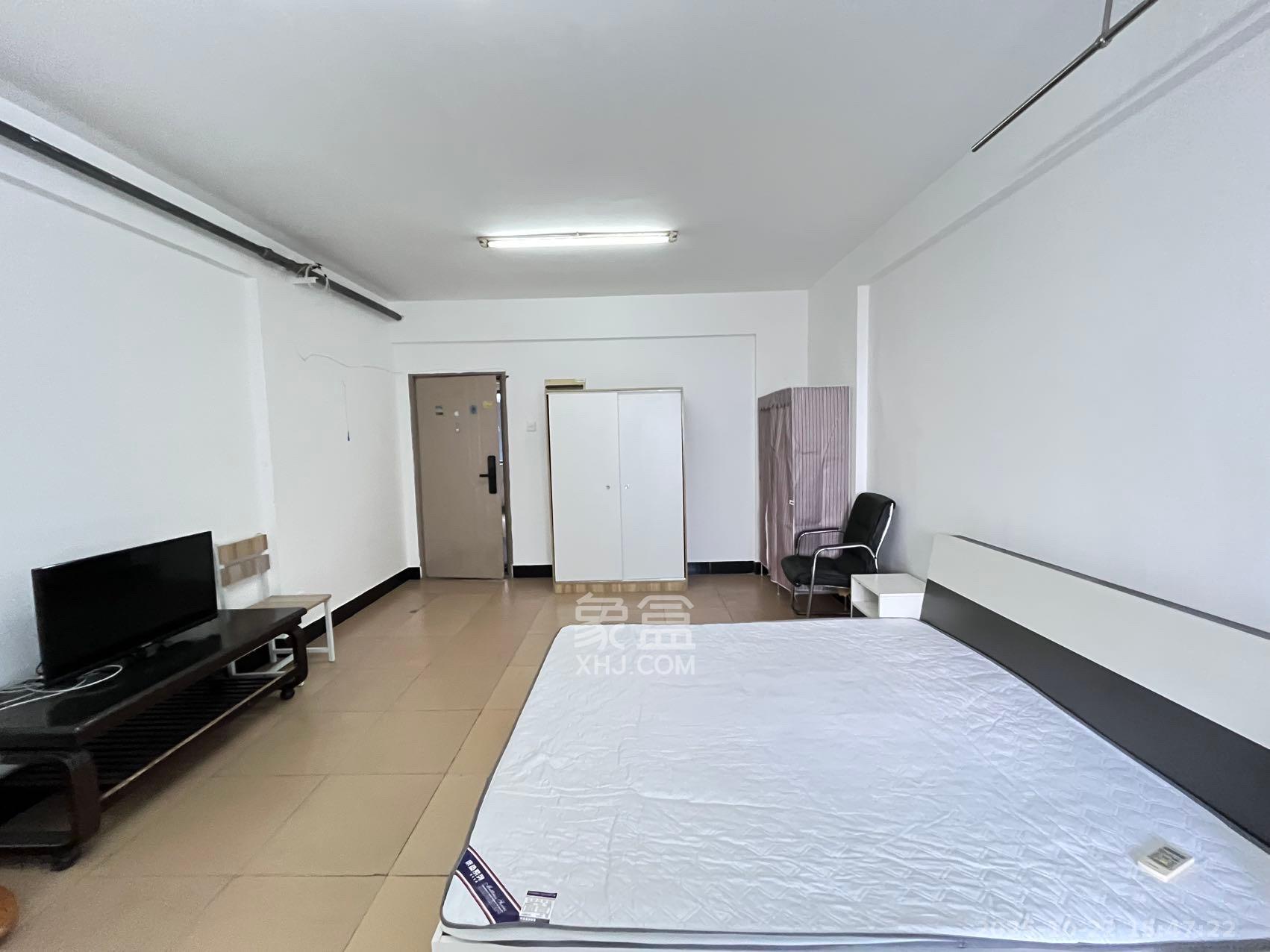 东方银座(东方摩卡)  1室1厅1卫    1300.0元/月 东方银座(东方摩卡)  1室1厅1卫    1300.0元/月室内图