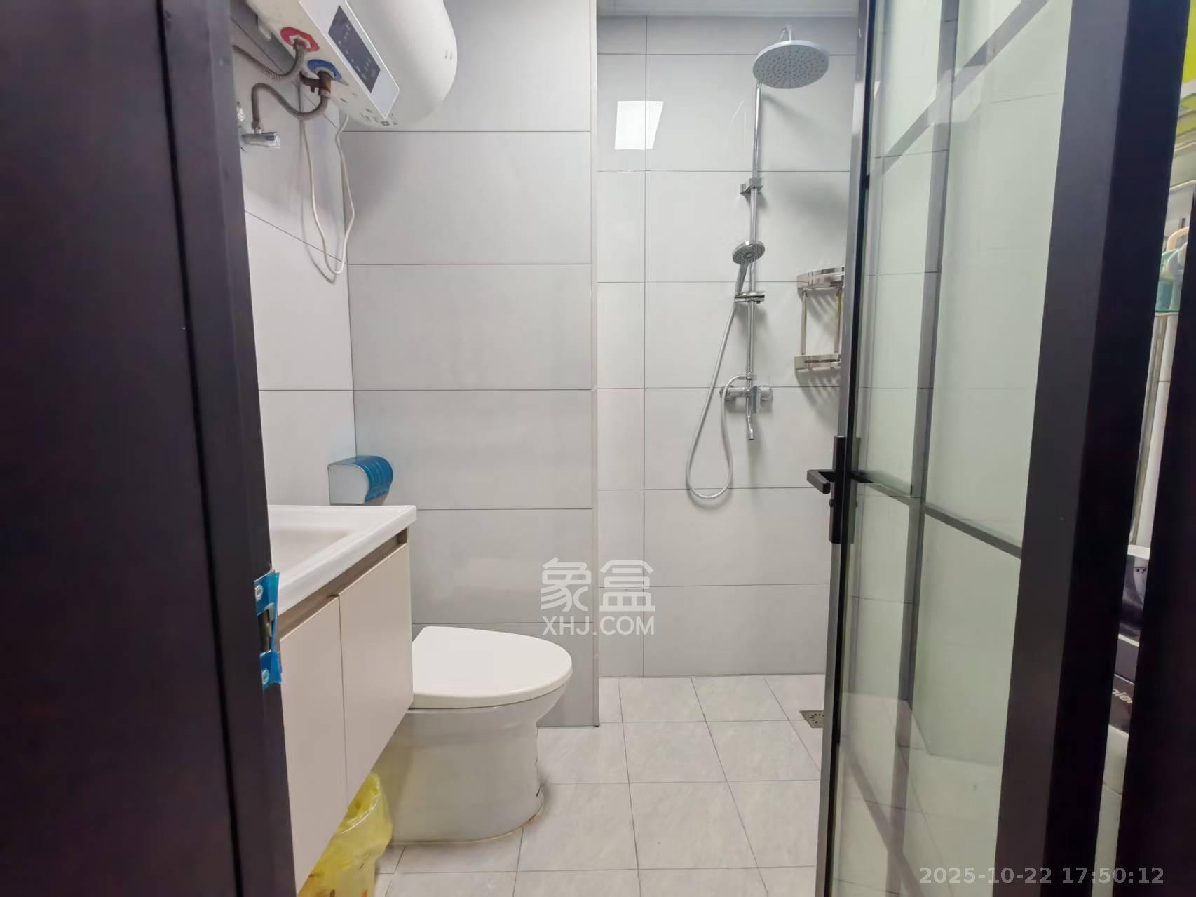 浏阳河畔家园  1室1厅1卫    1400.0元/月室内图