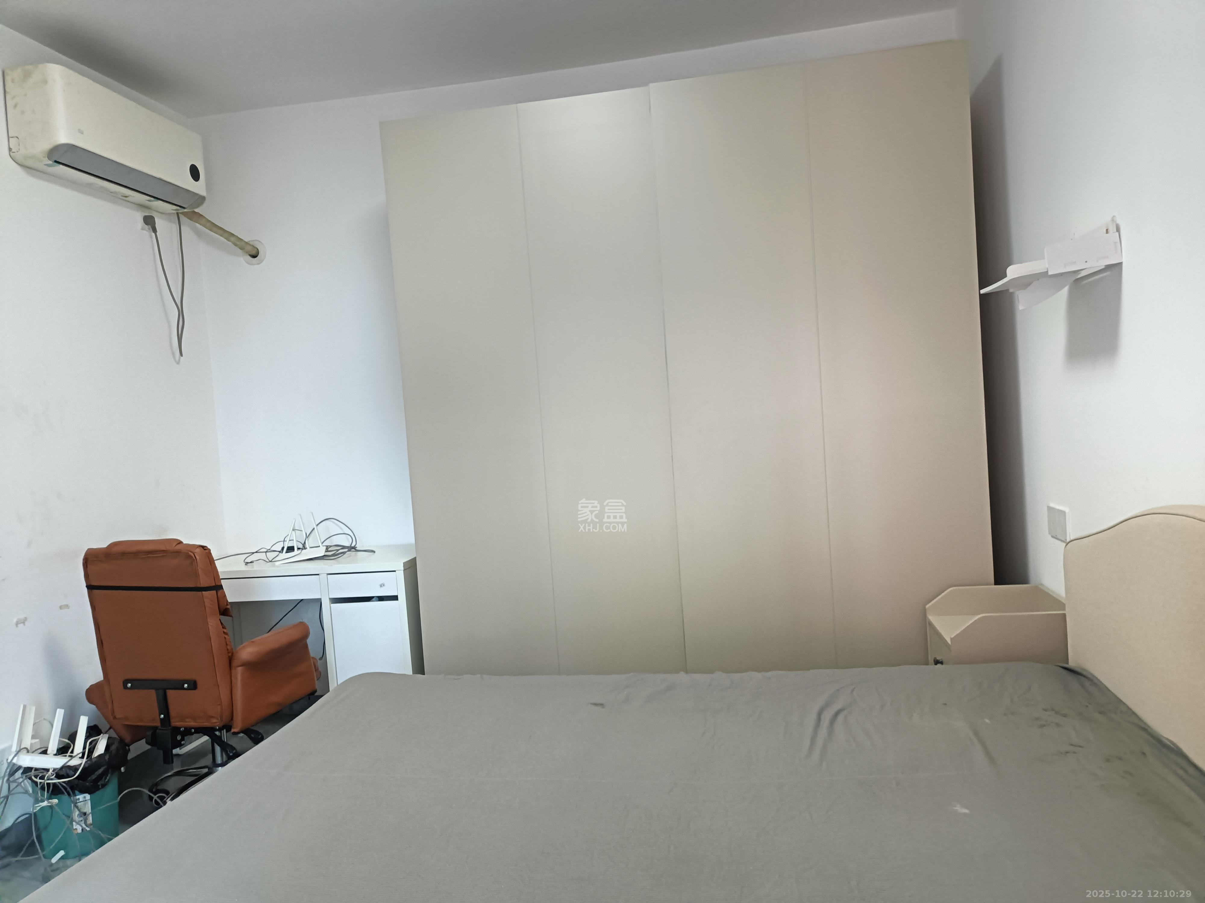 韭菜园嘉苑  3室1厅1卫    3800.0元/月室内图