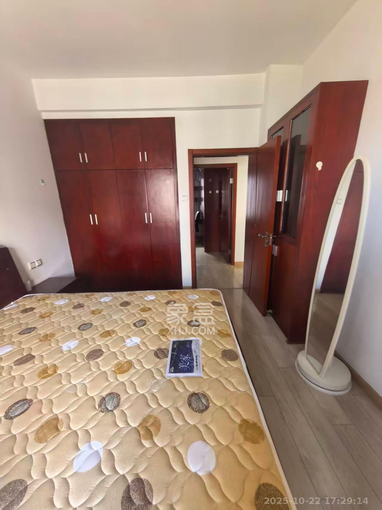 建发汇金国际  2室2厅1卫    3100.0元/月 建发汇金国际  2室2厅1卫    3100.0元/月室内图