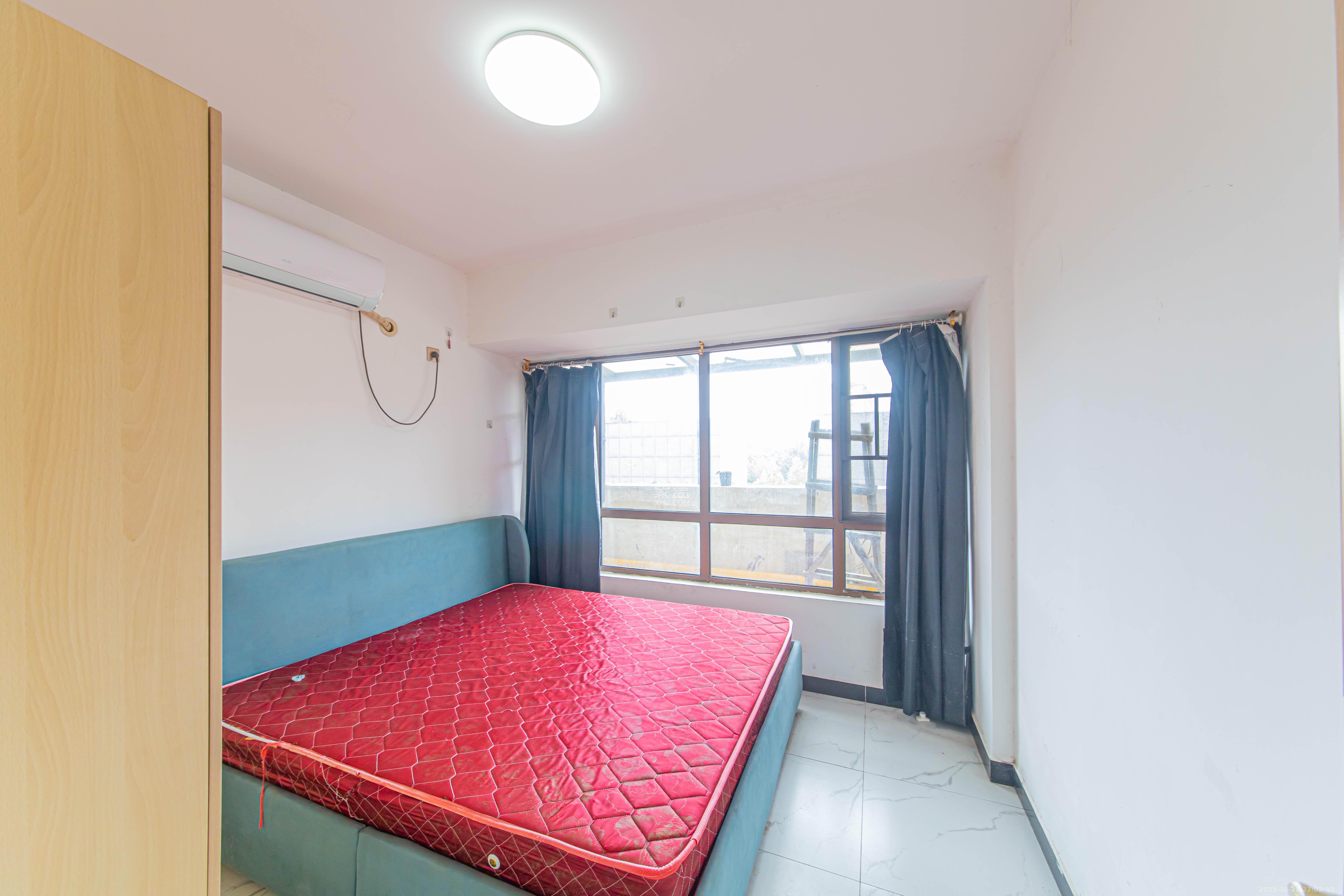 金房奥斯卡  1室1厅1卫    30.0万卧室