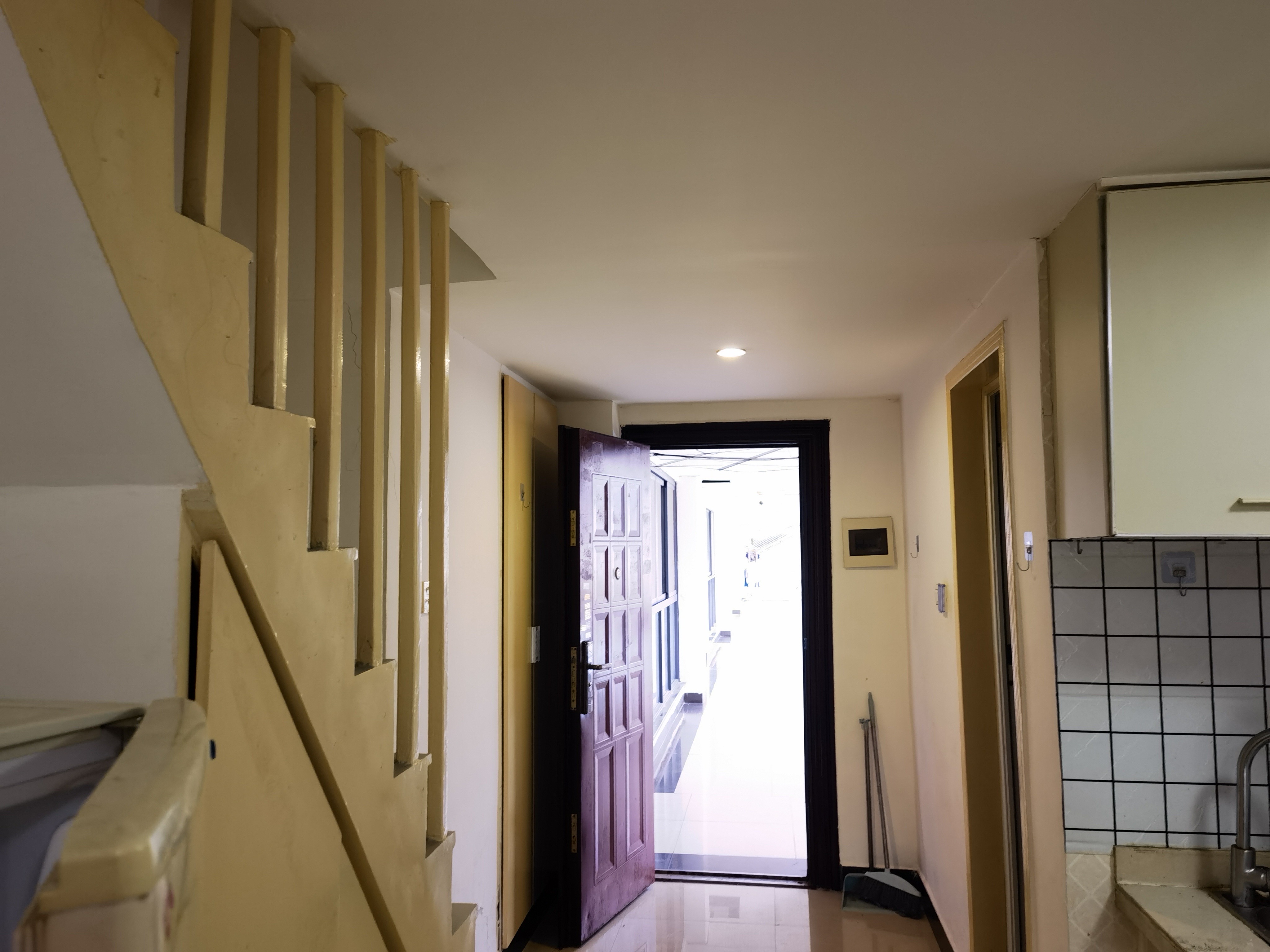 维港十字街 1室1厅1卫 1000.0元/月 维港十字街 1室1厅1卫 1000.0元/月室内图