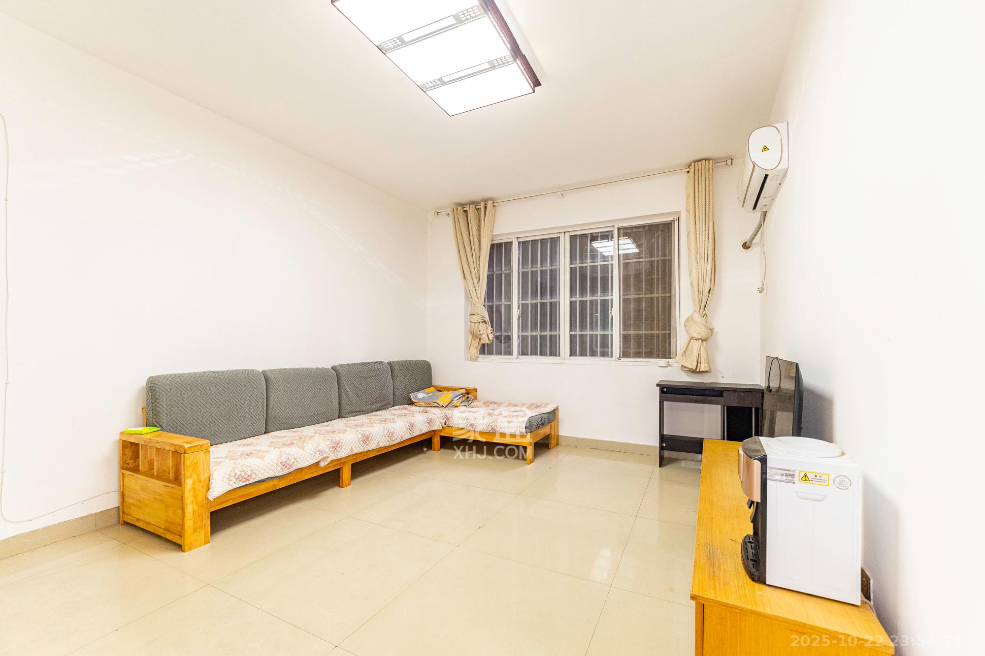 紫晶城  2室2厅1卫    38.8万客厅