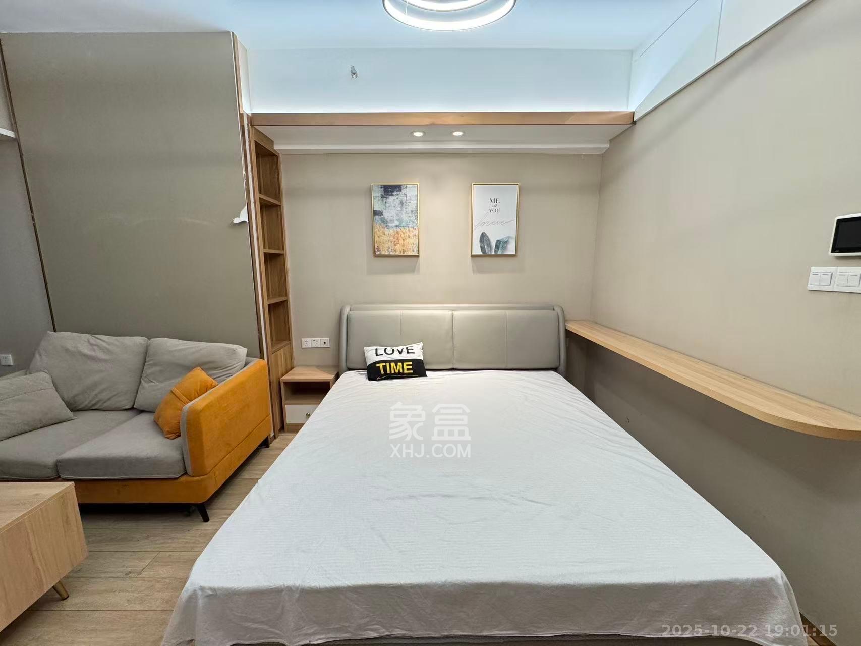 远洋外滩壹号 1室1厅1卫 2000.0元/月 远洋外滩壹号 1室1厅1卫 2000.0元/月室内图