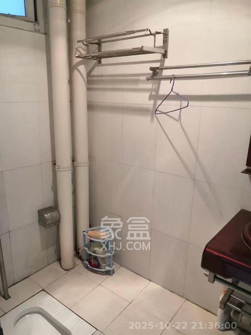 红星国际星城 2室1厅1卫 1500.0元/月 红星国际星城 2室1厅1卫 1500.0元/月室内图