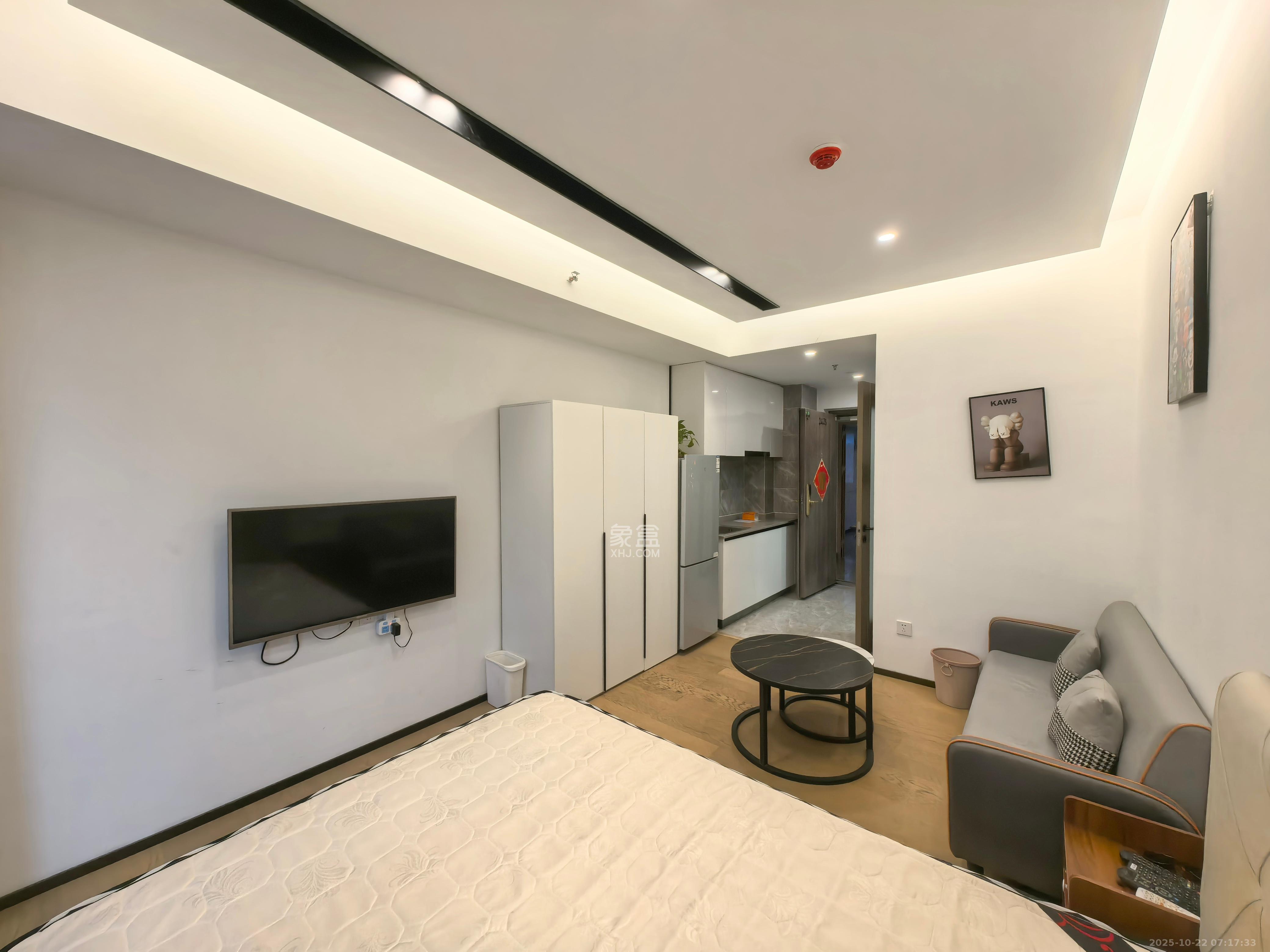 万科金色梦想D区  1室1厅1卫    1700.0元/月室内图