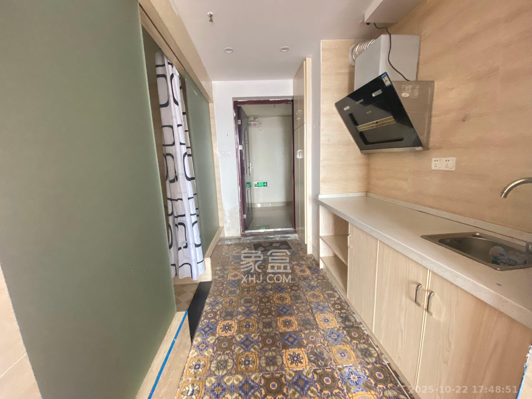 米兰春天  1室1厅1卫    1100.0元/月室内图