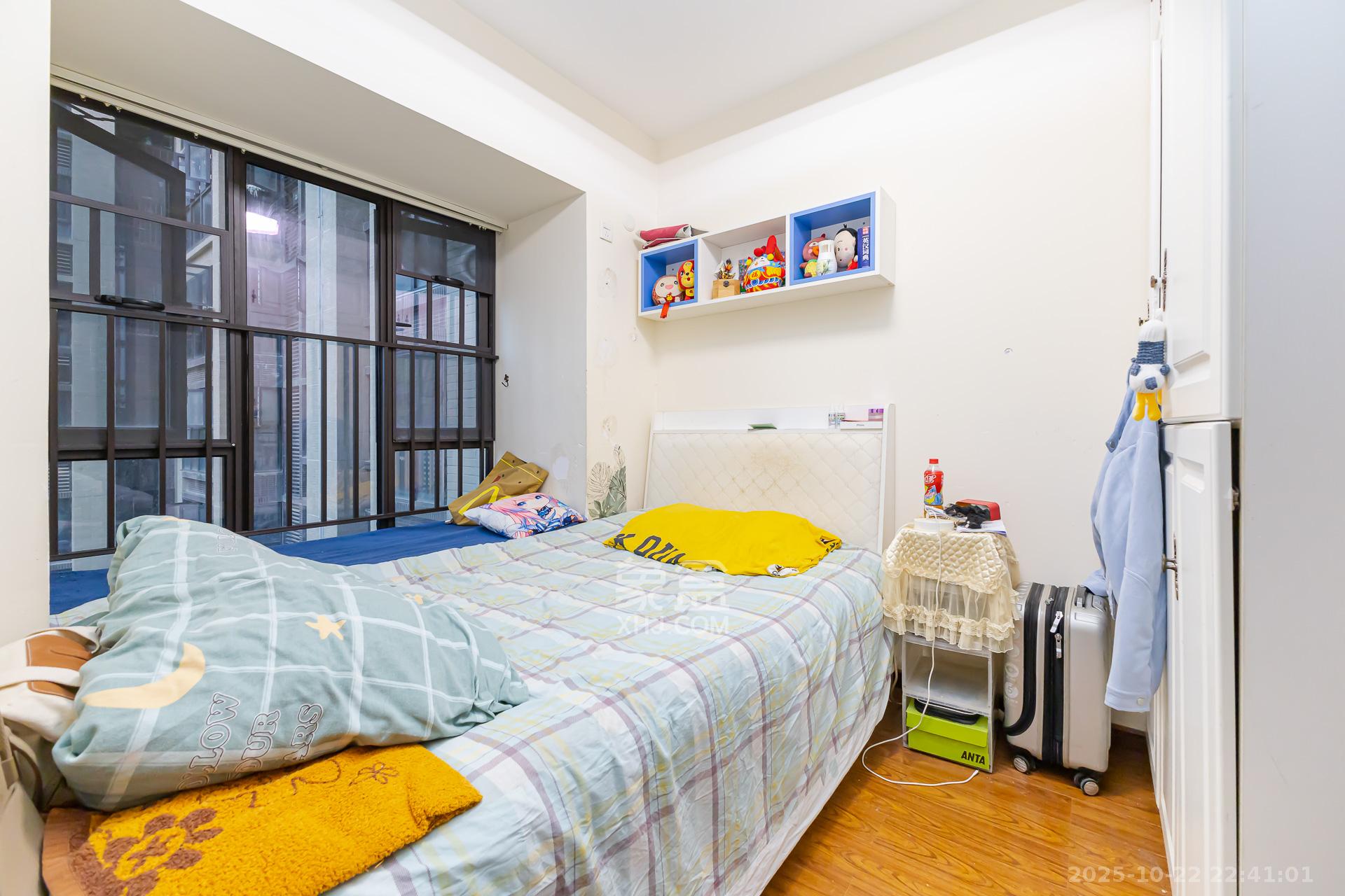 时代倾城二期  2室2厅1卫    56.0万卧室