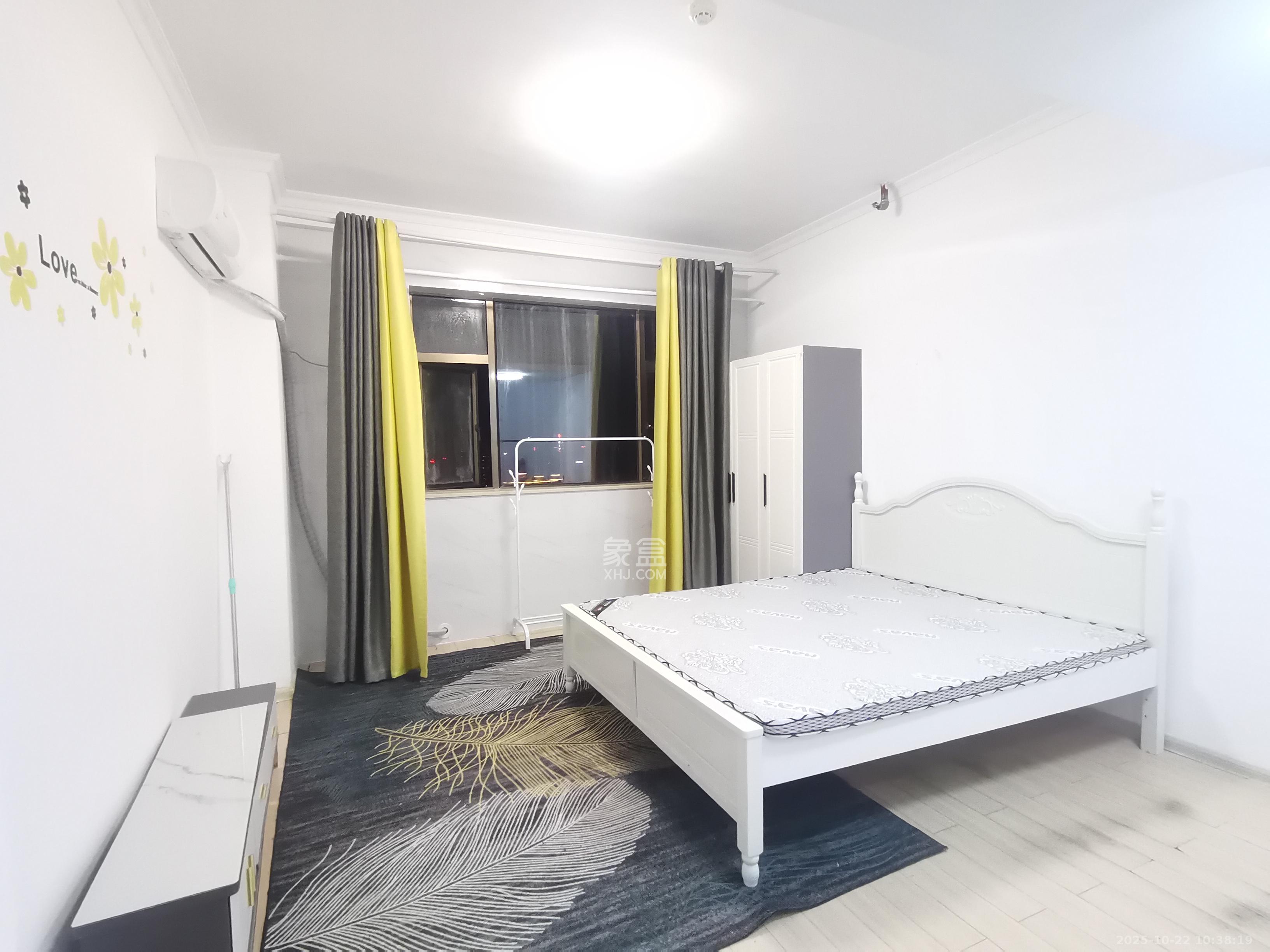 昊天大厦  1室1厅1卫    1900.0元/月室内图