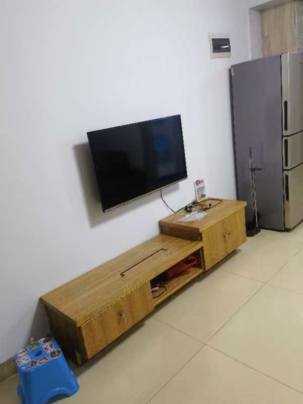 龙泰上品  1室1厅1卫    900.0元/月 龙泰上品  1室1厅1卫    900.0元/月室内图