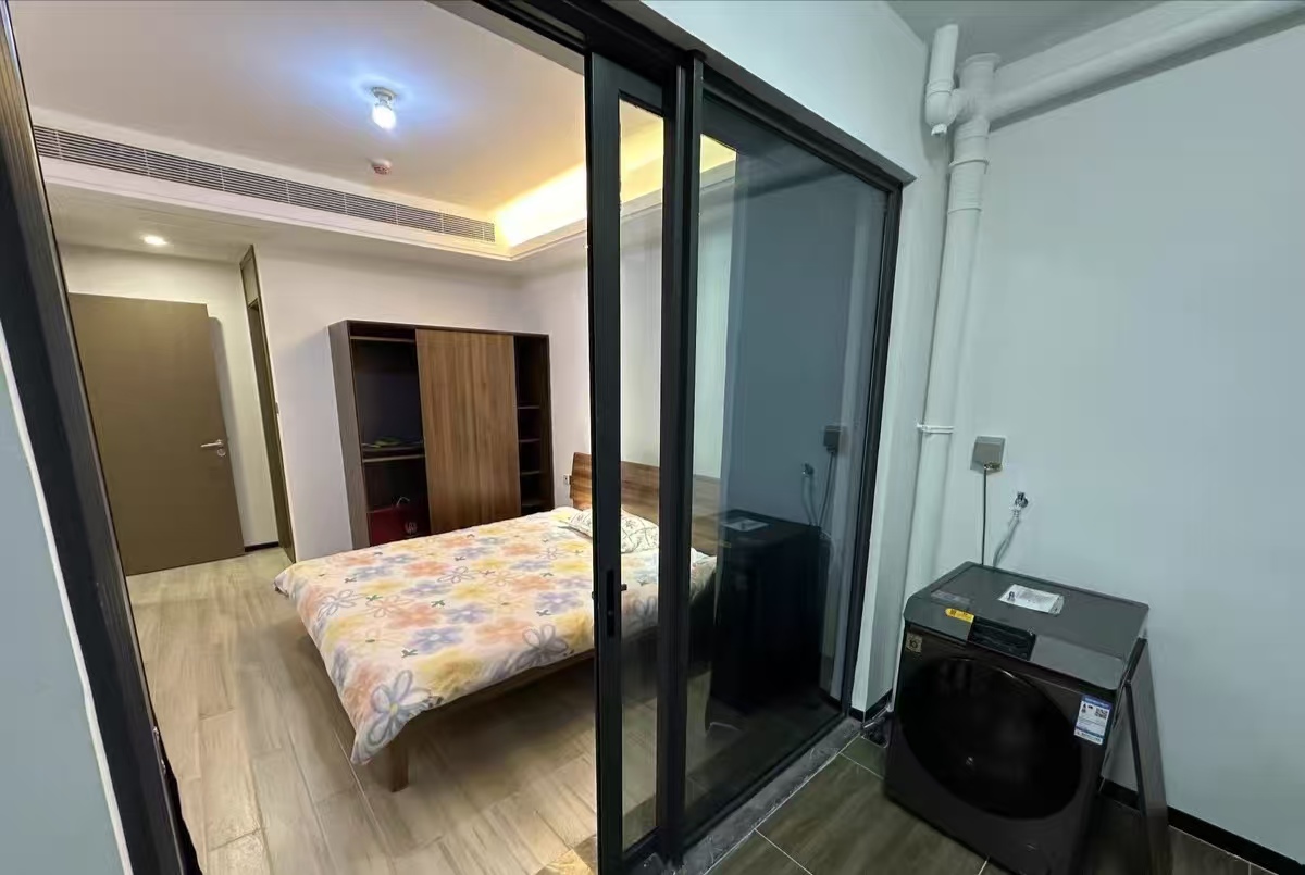 融创观澜湖公园壹号三期  3室2厅2卫    2600.0元/月 融创观澜湖公园壹号三期  3室2厅2卫    2600.0元/月室内图