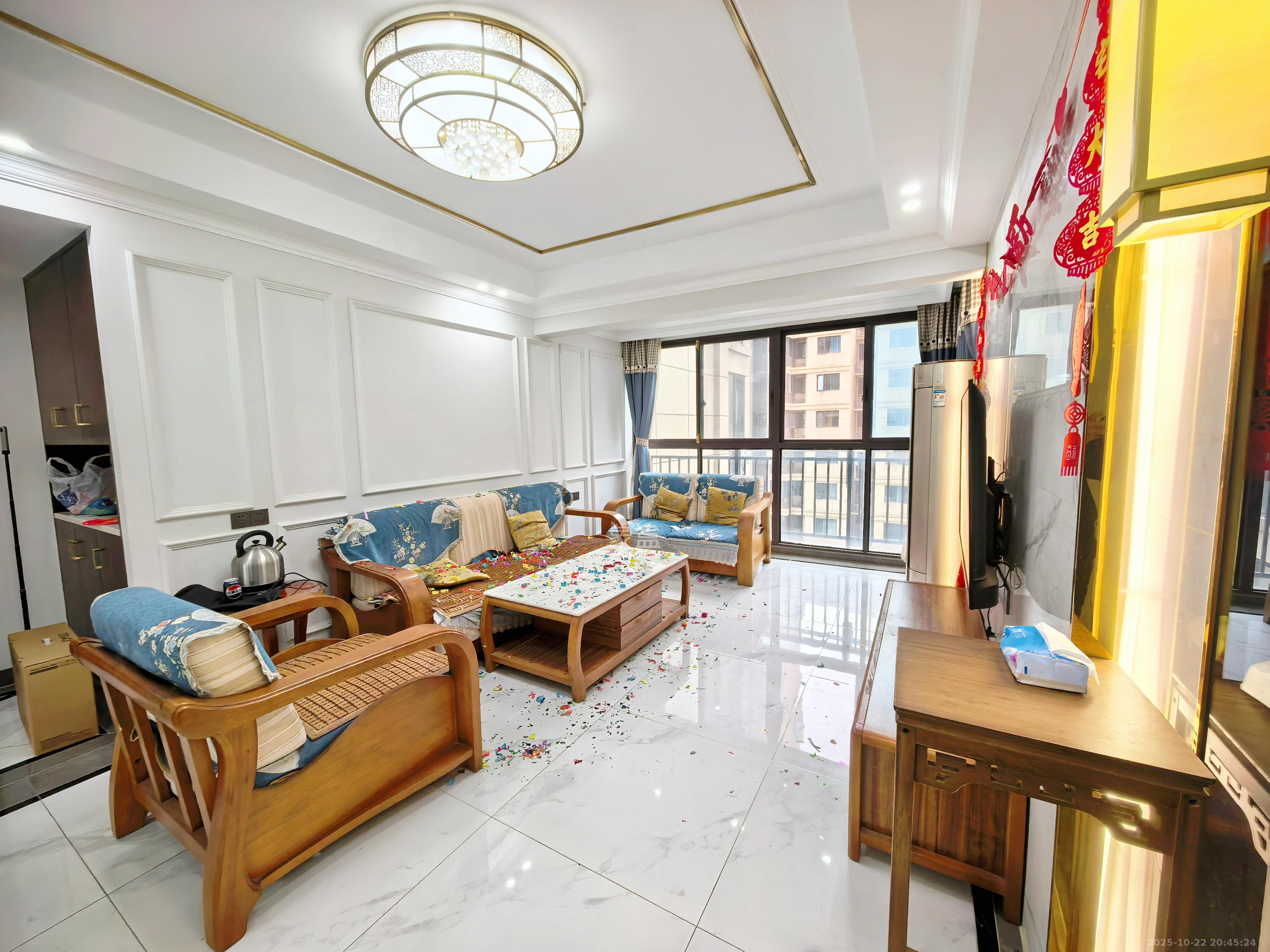 保利大都汇一期、二期  4室2厅2卫    3600.0元/月 保利大都汇一期、二期  4室2厅2卫    3600.0元/月