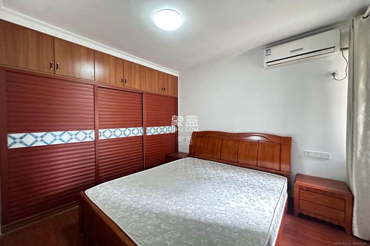 兴隆景苑 2室1厅1卫 1800.0元/月 兴隆景苑 2室1厅1卫 1800.0元/月室内图