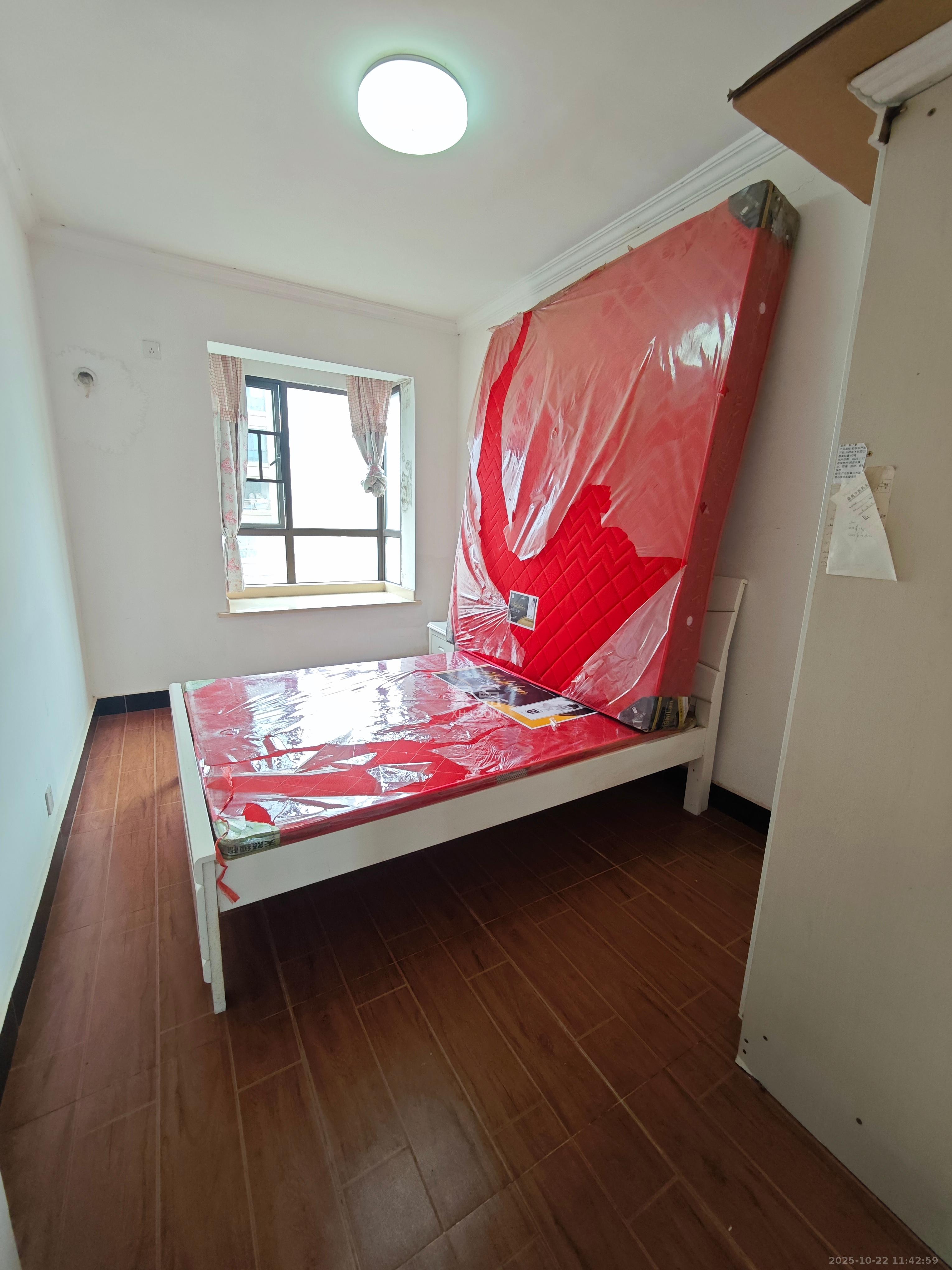 山语城二期  2室2厅1卫    1800.0元/月 山语城二期  2室2厅1卫    1800.0元/月室内图