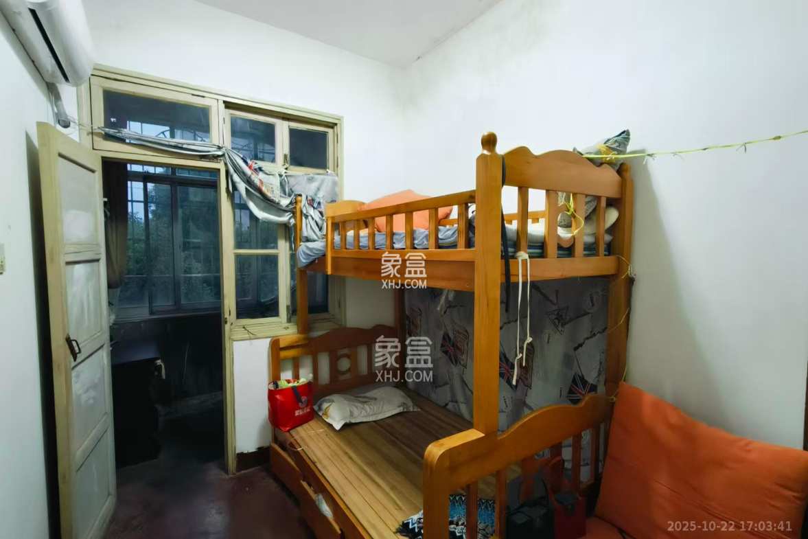 英才园二片  3室2厅1卫    1900.0元/月 英才园二片  3室2厅1卫    1900.0元/月室内图