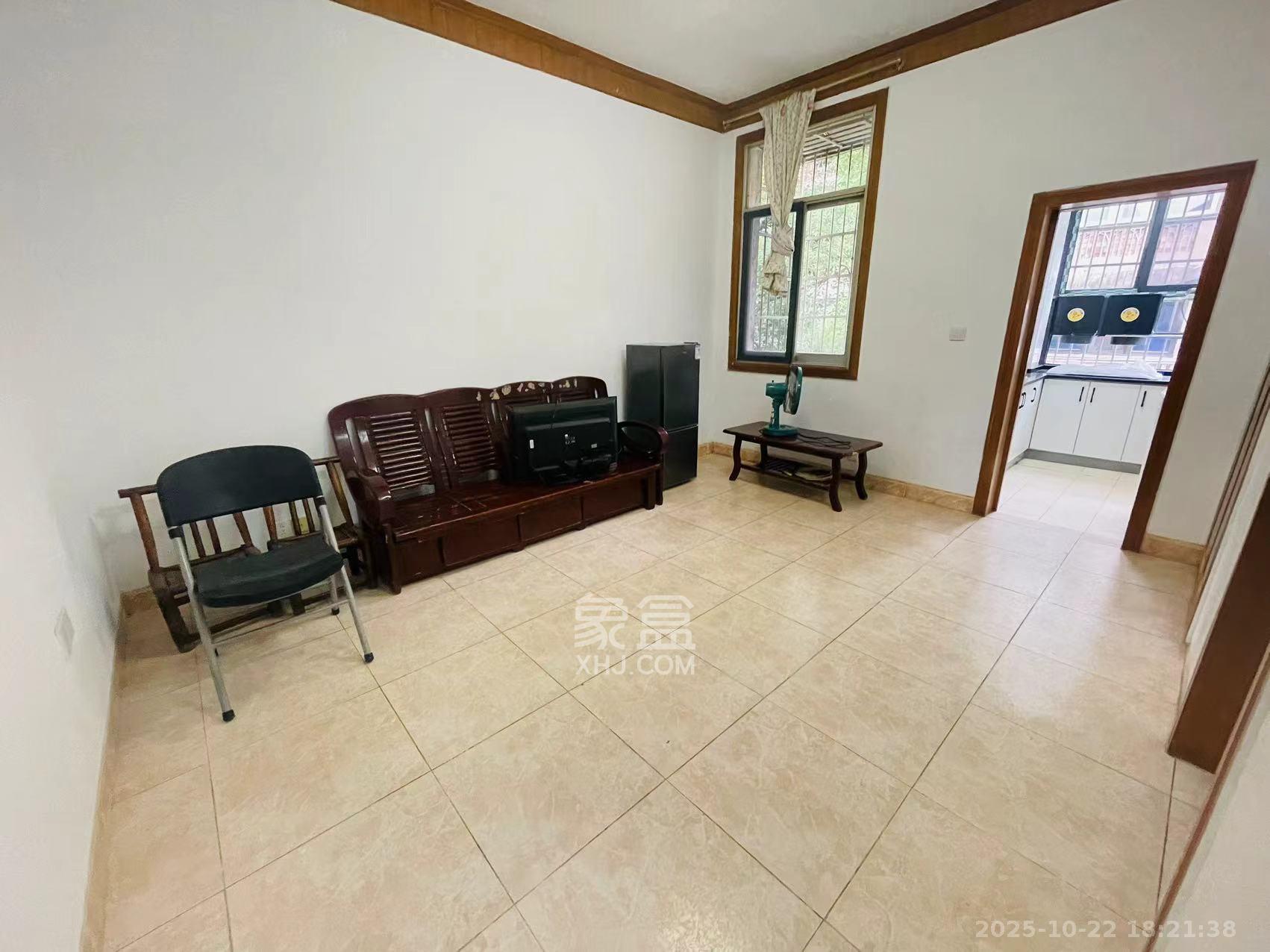 东瓜山一村 1室1厅1卫 1400.0元/月 东瓜山一村 1室1厅1卫 1400.0元/月室内图