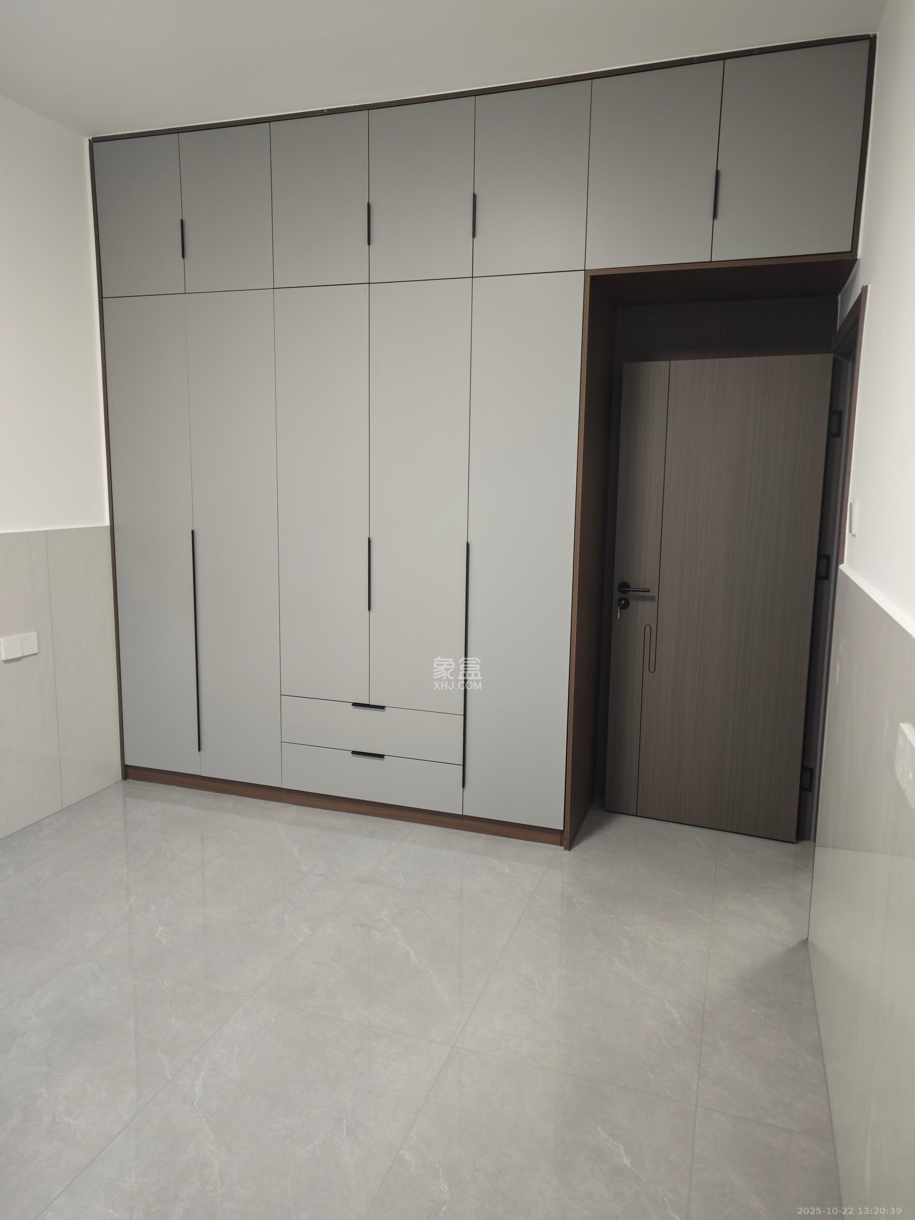 向韶村 3室1厅1卫 2800.0元/月 向韶村 3室1厅1卫 2800.0元/月室内图