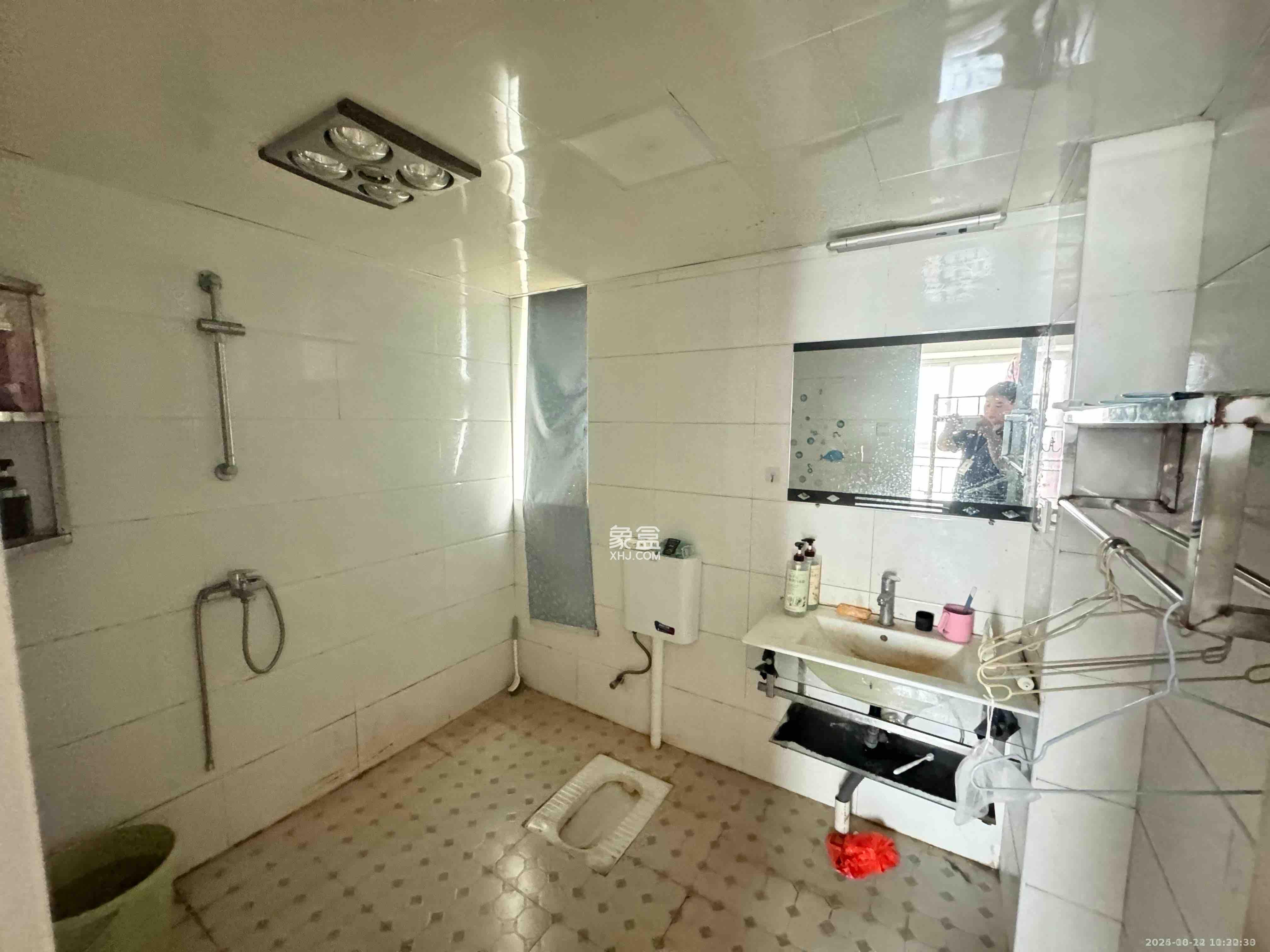 清政园(青政家园) 3室2厅1卫 1800.0元/月 清政园(青政家园) 3室2厅1卫 1800.0元/月室内图