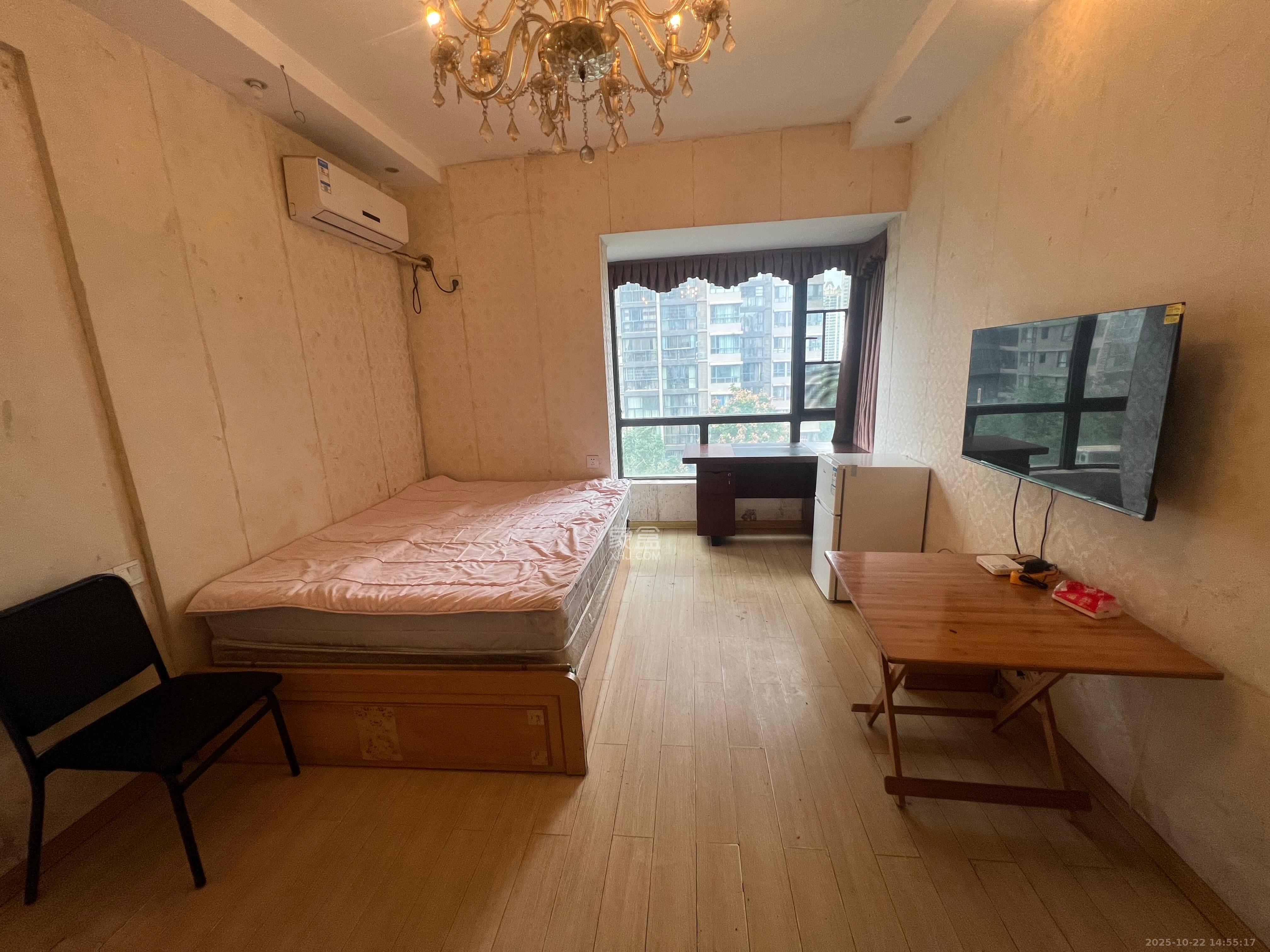 恒基凯旋门一二期 1室1厅1卫 1000.0元/月 恒基凯旋门一二期 1室1厅1卫 1000.0元/月室内图