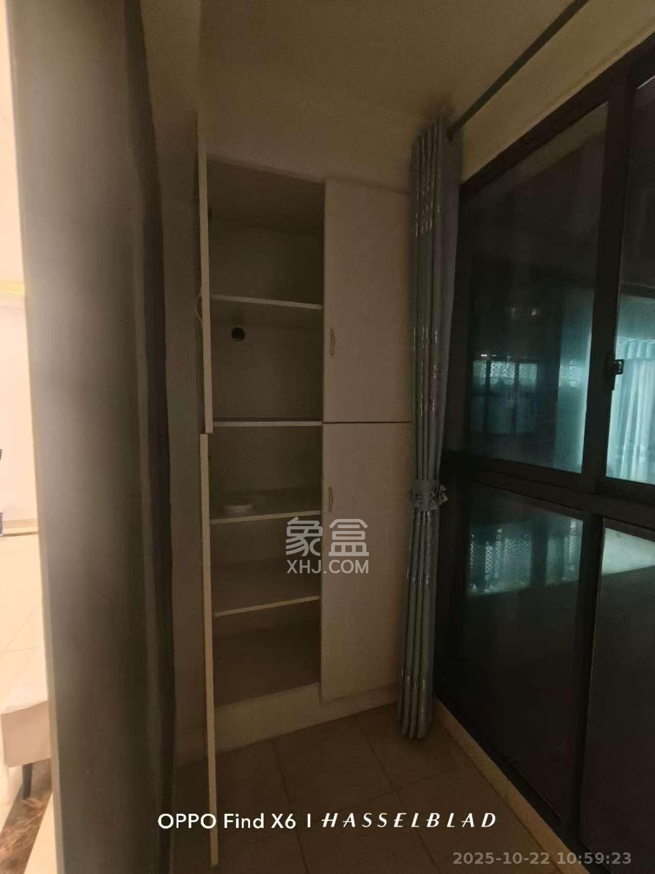 蓝山郡  1室2厅1卫    2800.0元/月 蓝山郡  1室2厅1卫    2800.0元/月室内图