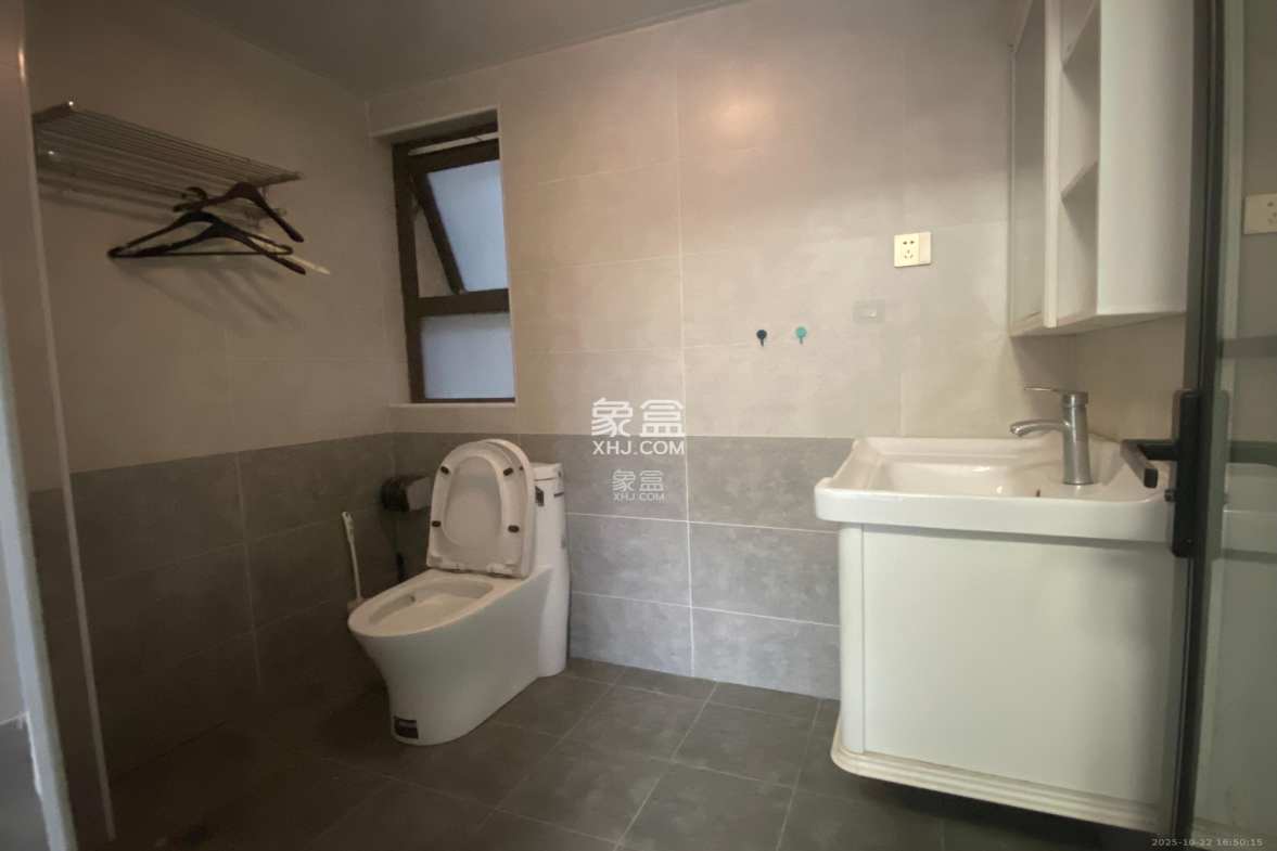 佳兆业云顶梅溪湖(佳兆业梅溪荟) 3室2厅2卫 2500.0元/月 佳兆业云顶梅溪湖(佳兆业梅溪荟) 3室2厅2卫 2500.0元/月室内图