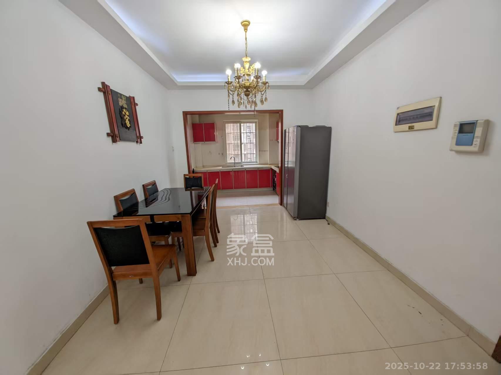 上河国际C区  4室2厅2卫    3800.0元/月 上河国际C区  4室2厅2卫    3800.0元/月室内图