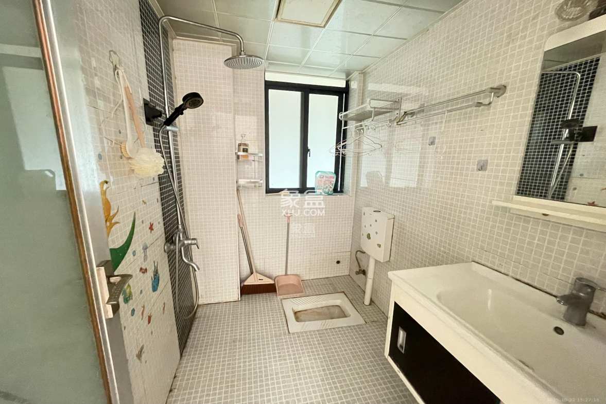 城南故事家园  2室2厅1卫    1900.0元/月 城南故事家园  2室2厅1卫    1900.0元/月室内图