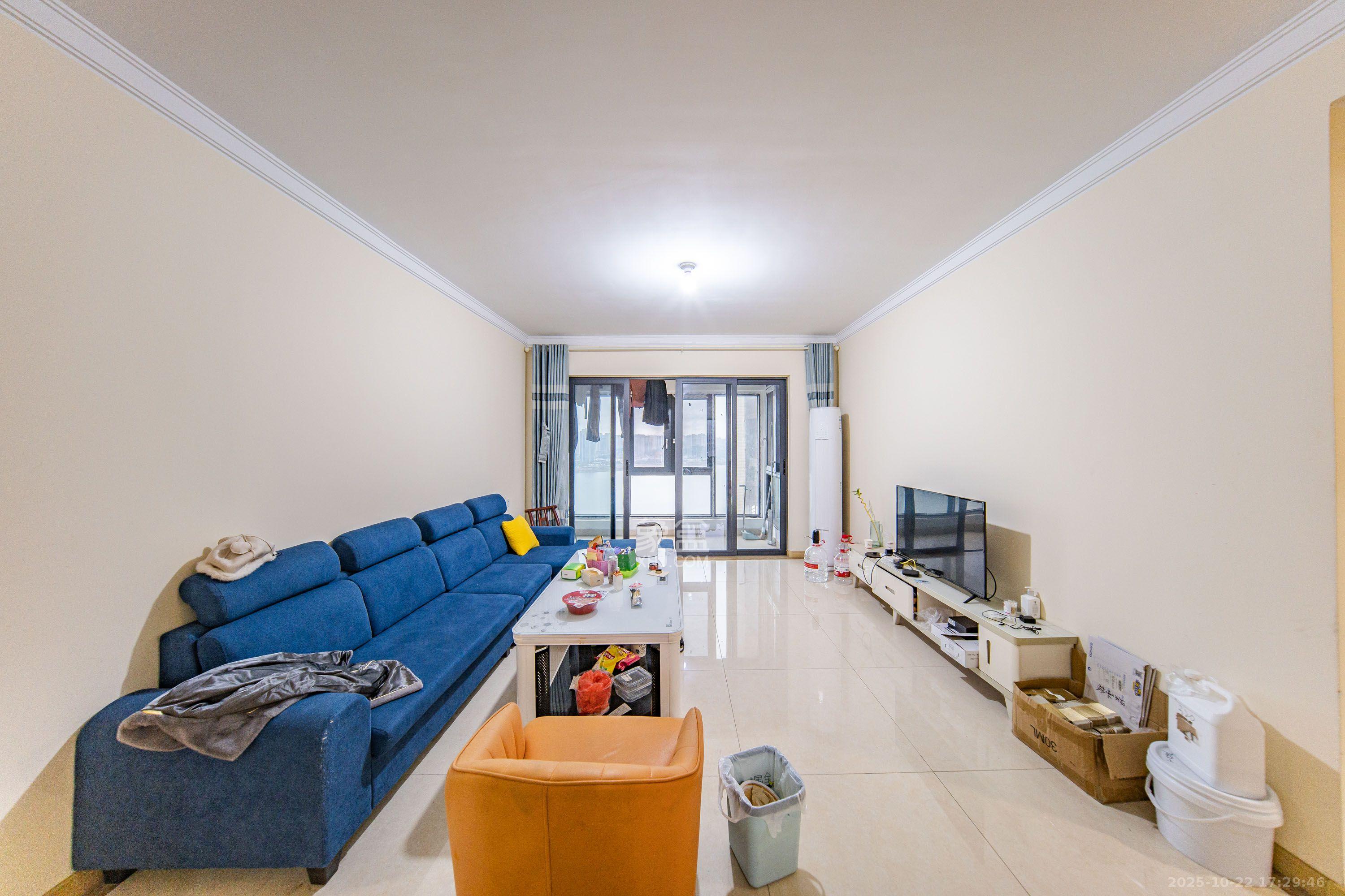 兰亭湾畔  4室2厅2卫    3200.0元/月 兰亭湾畔  4室2厅2卫    3200.0元/月室内图