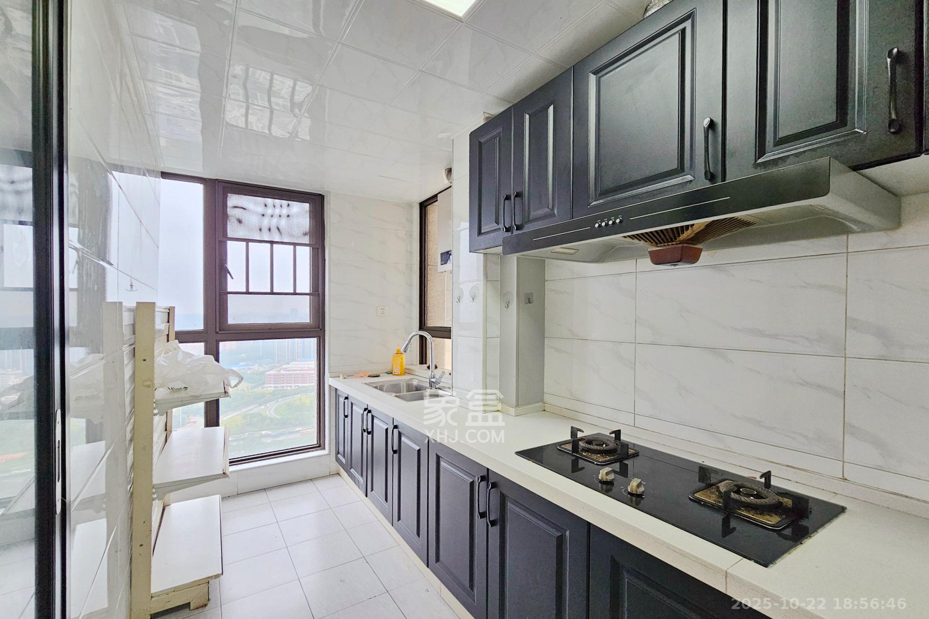 明昇壹城（明昇时代广场）二期  4室2厅2卫    172.0万其他