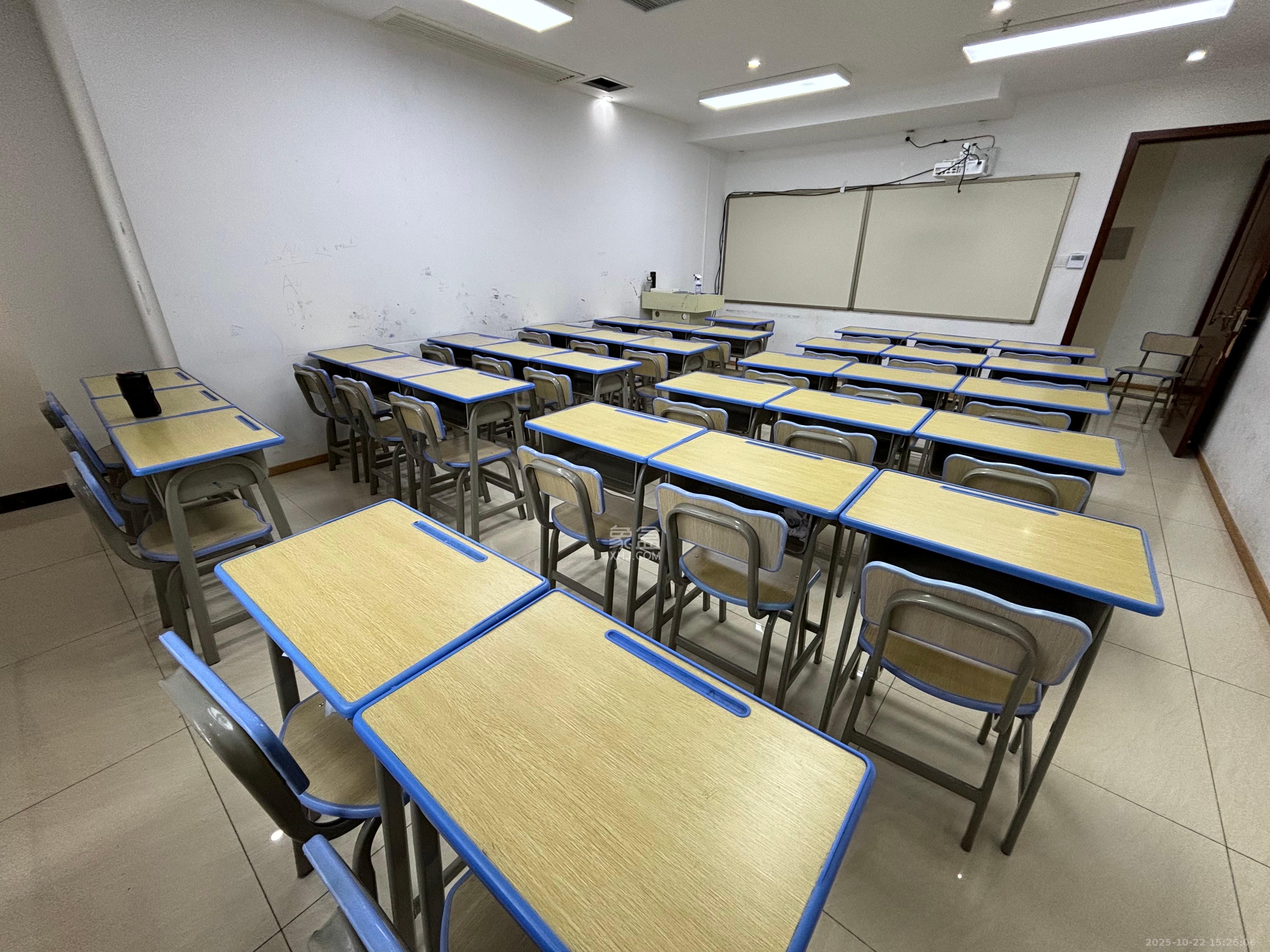 北辰三角洲B1E1区   250.0㎡      12000.0元/月室内图