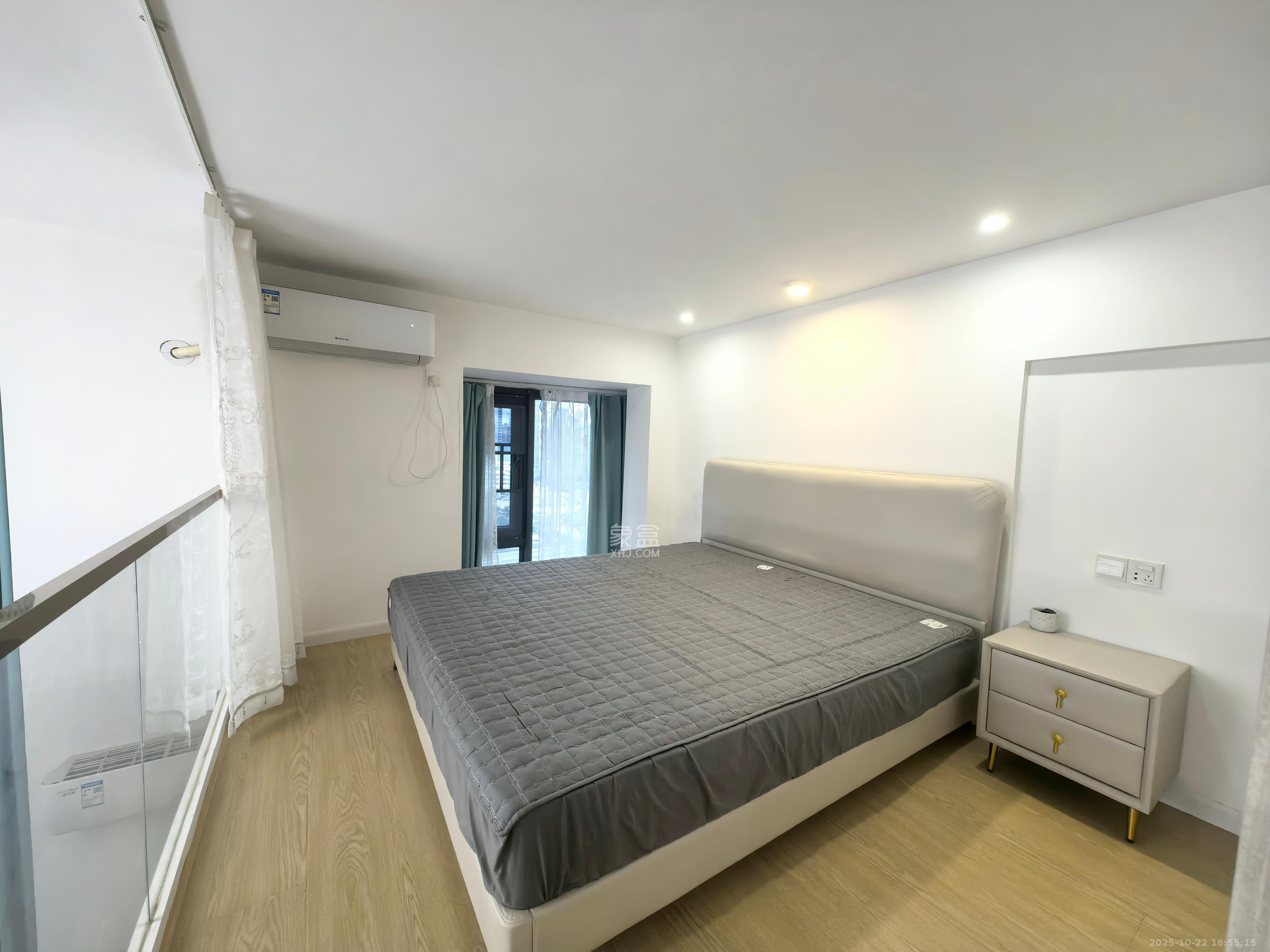 明昇壹城（明昇时代广场）三期  2室2厅2卫    2500.0元/月室内图