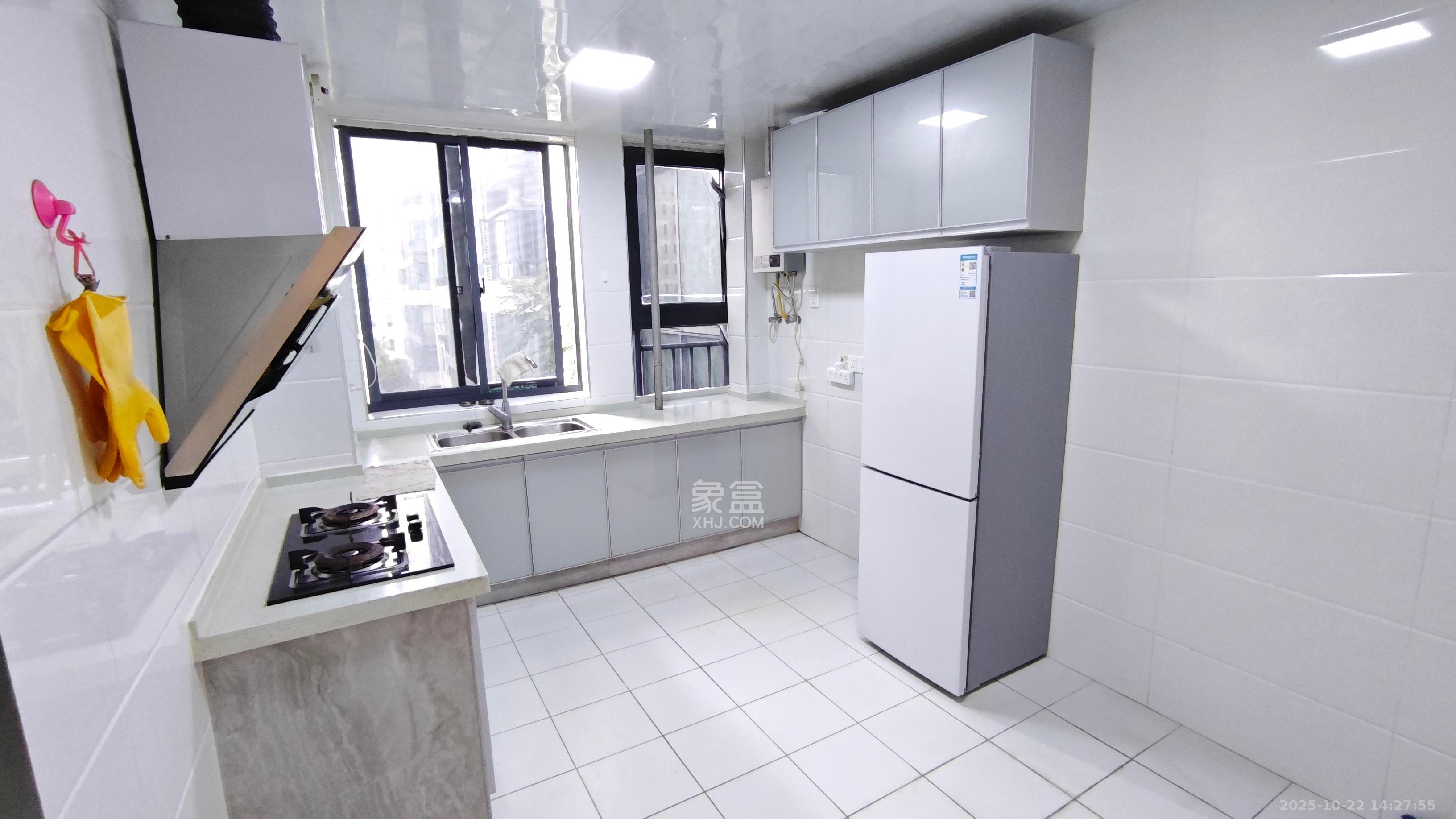 湘电友谊一号  2室2厅1卫    1300.0元/月室内图