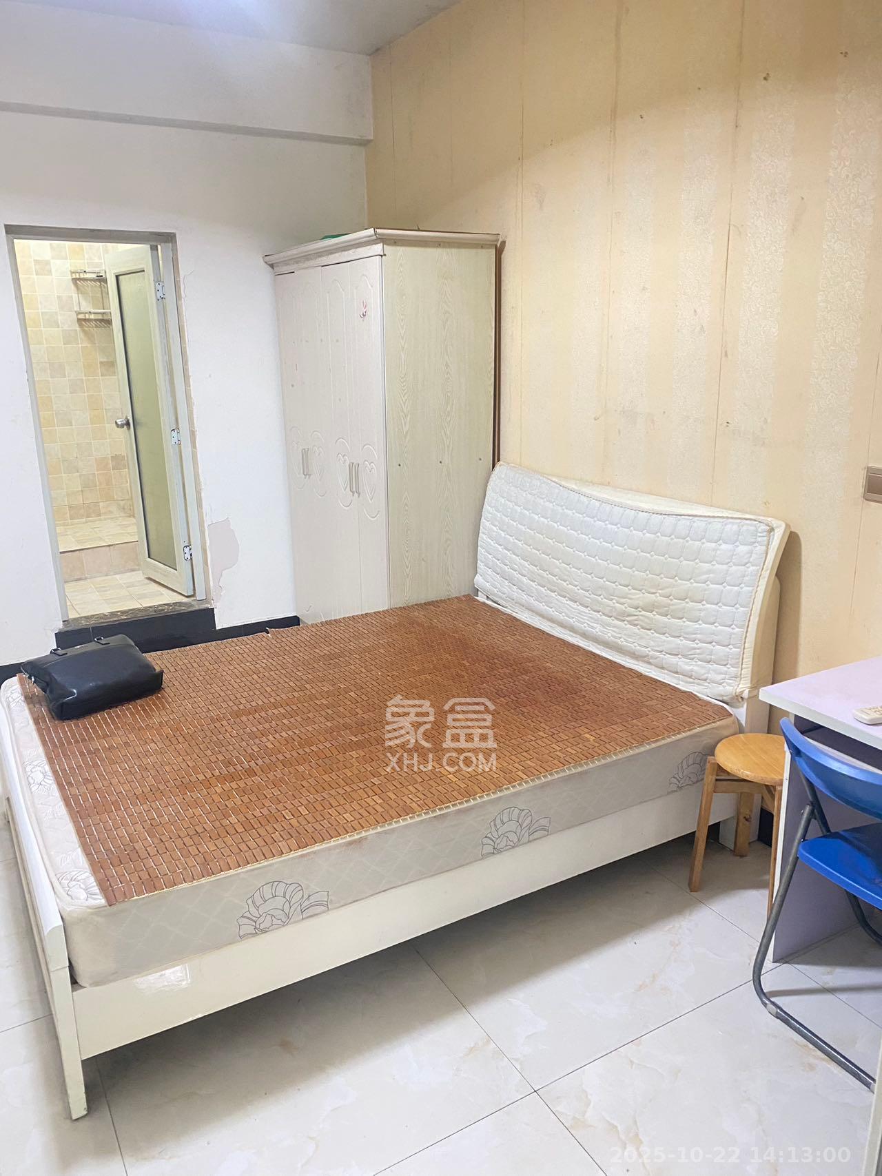 星城荣域  1室1厅1卫    1100.0元/月 星城荣域  1室1厅1卫    1100.0元/月室内图