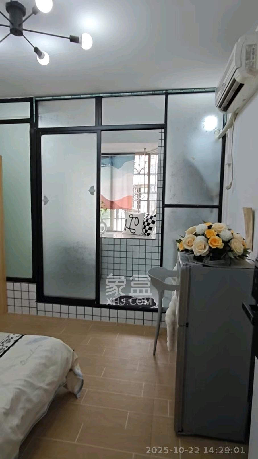 岳北社区  1室1厅1卫    1150.0元/月 岳北社区  1室1厅1卫    1150.0元/月室内图