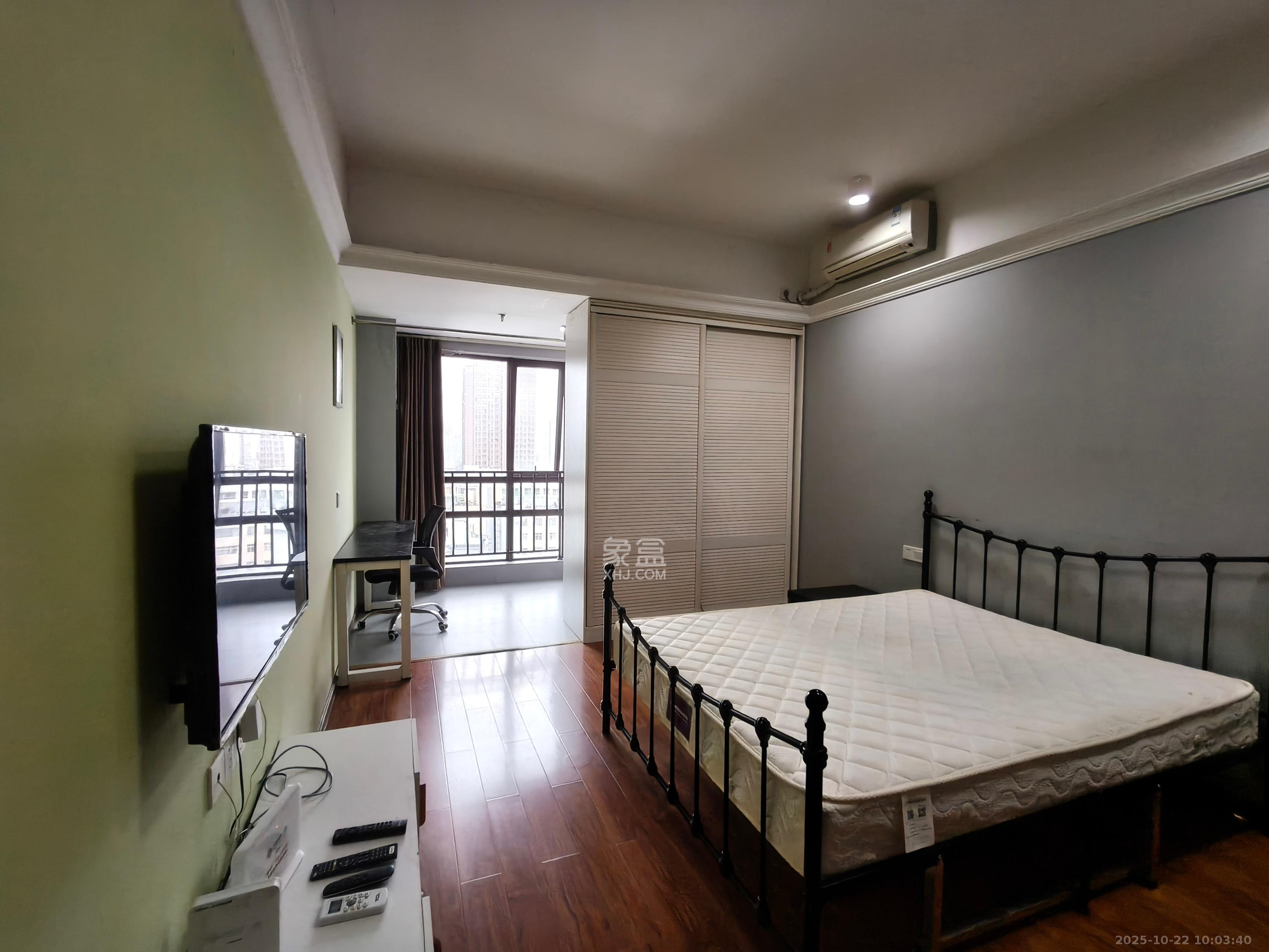 博雅例外  1室1厅1卫    1300.0元/月