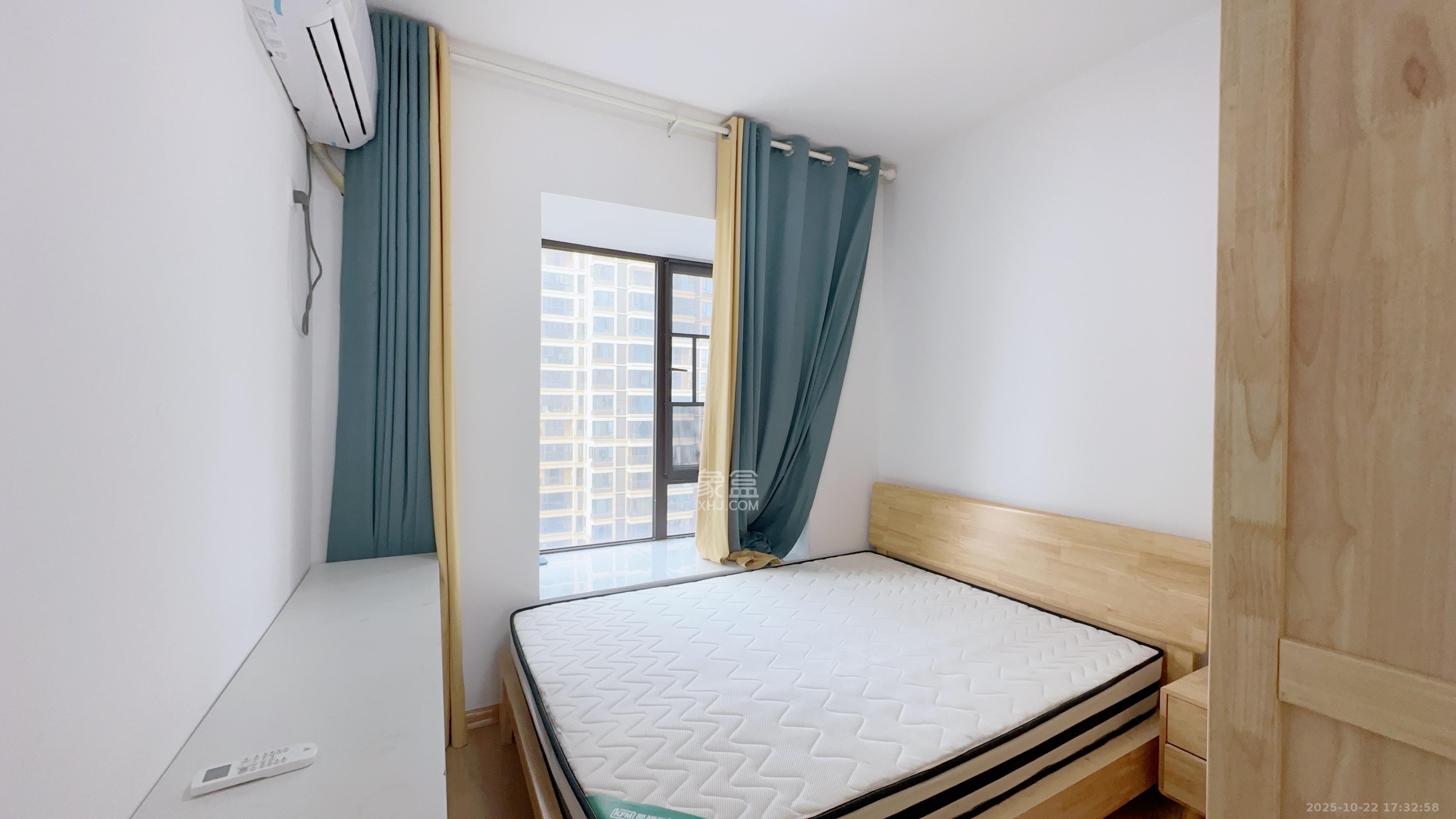 保利西海岸B区  4室2厅2卫    4100.0元/月 保利西海岸B区  4室2厅2卫    4100.0元/月室内图