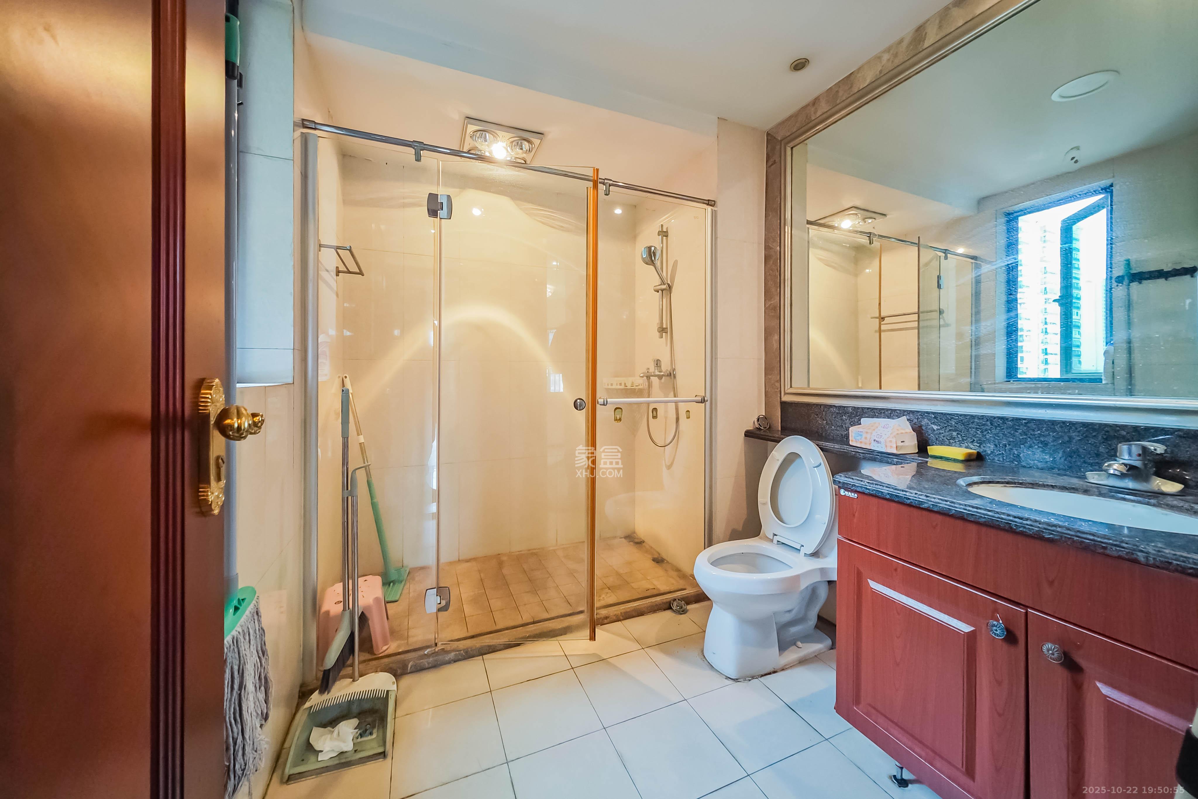 恒大绿洲 3室2厅2卫 108.0万 恒大绿洲 3室2厅2卫 108.0万其他